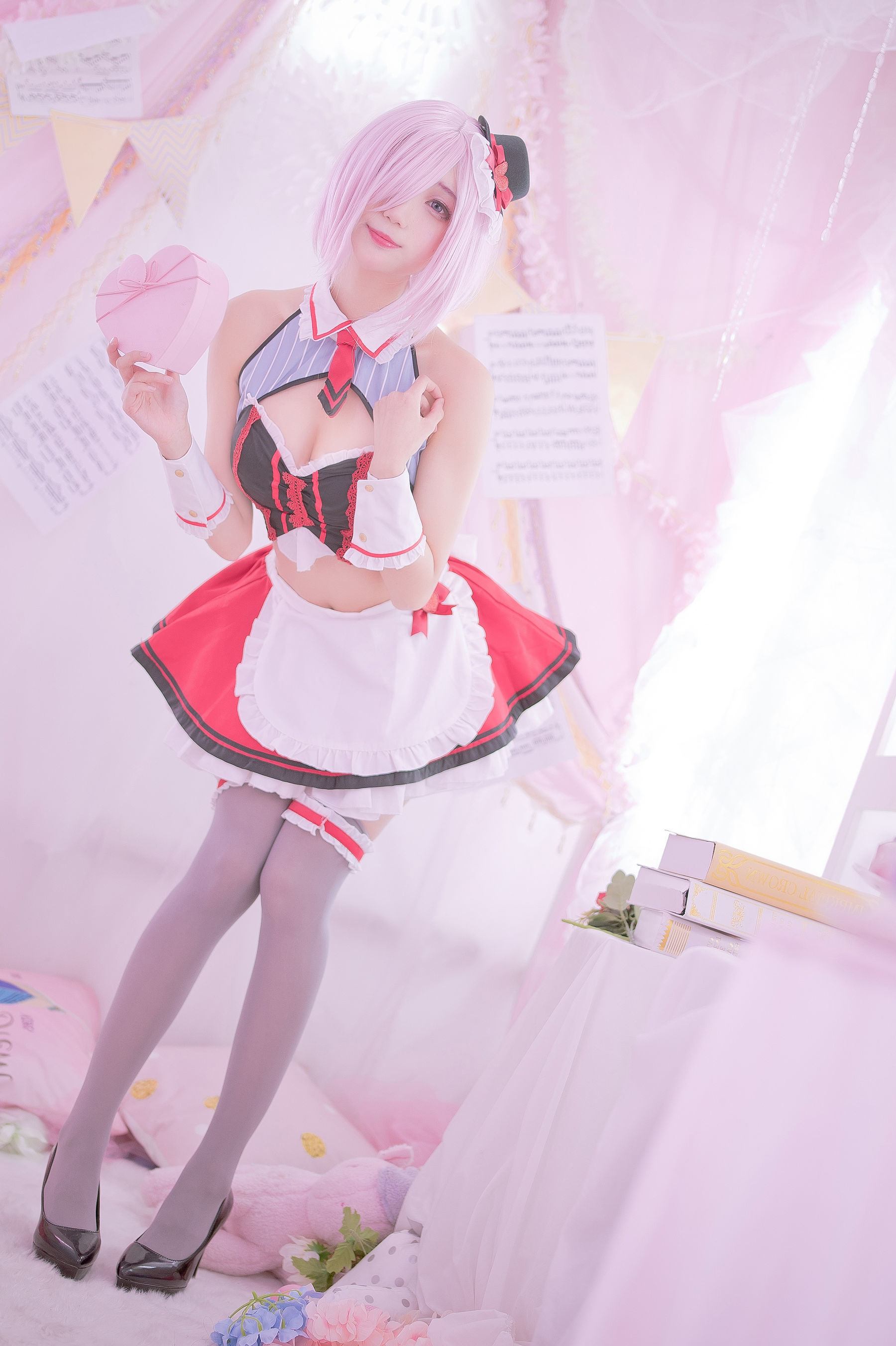 Bộ ảnh COSER nổi tiếng] Zhou Ji là Thỏ Thỏ Dễ Thương - Mashu Lễ Tình Nhân