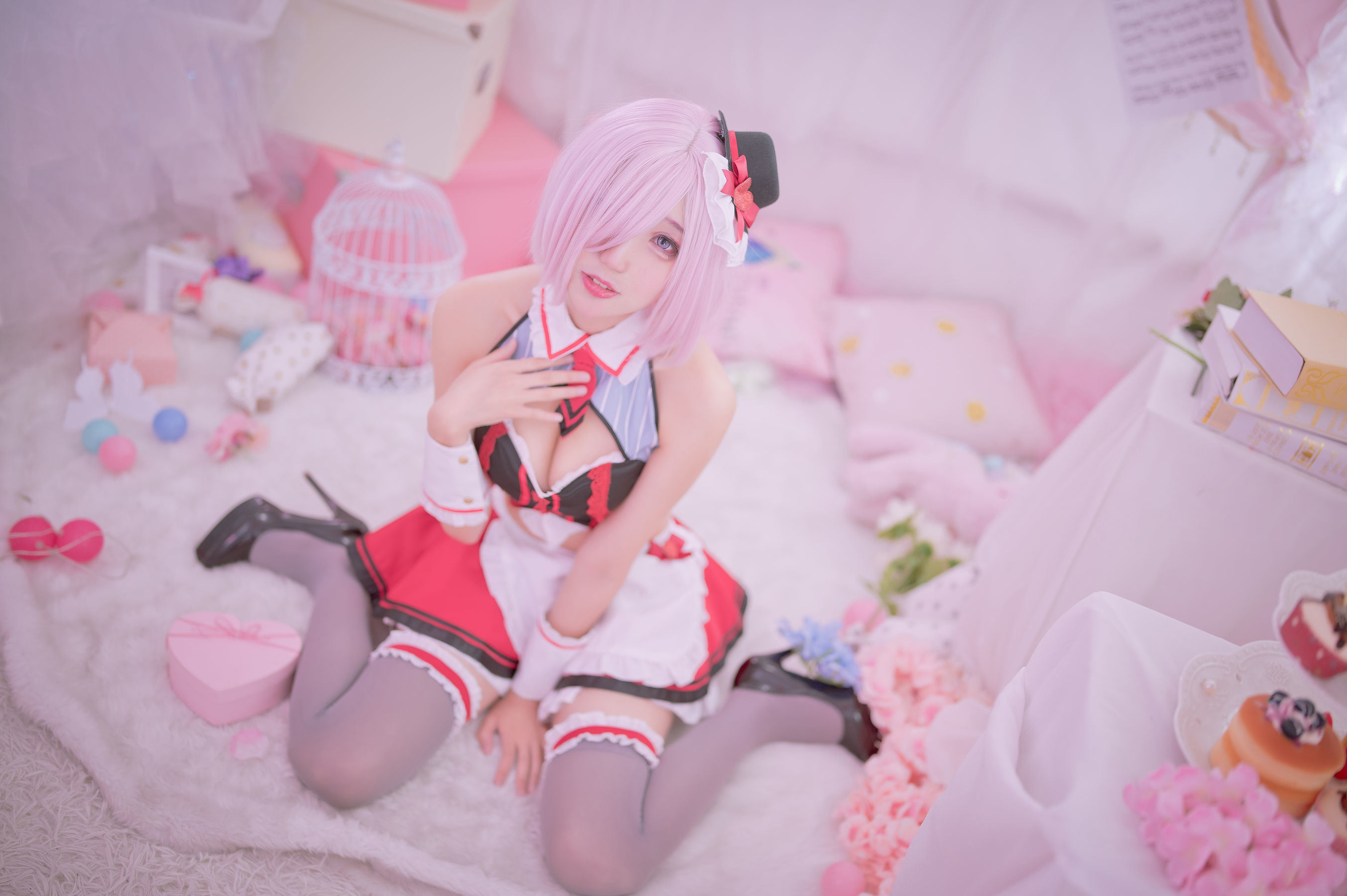 Bộ ảnh COSER nổi tiếng] Zhou Ji là Thỏ Thỏ Dễ Thương - Mashu Lễ Tình Nhân