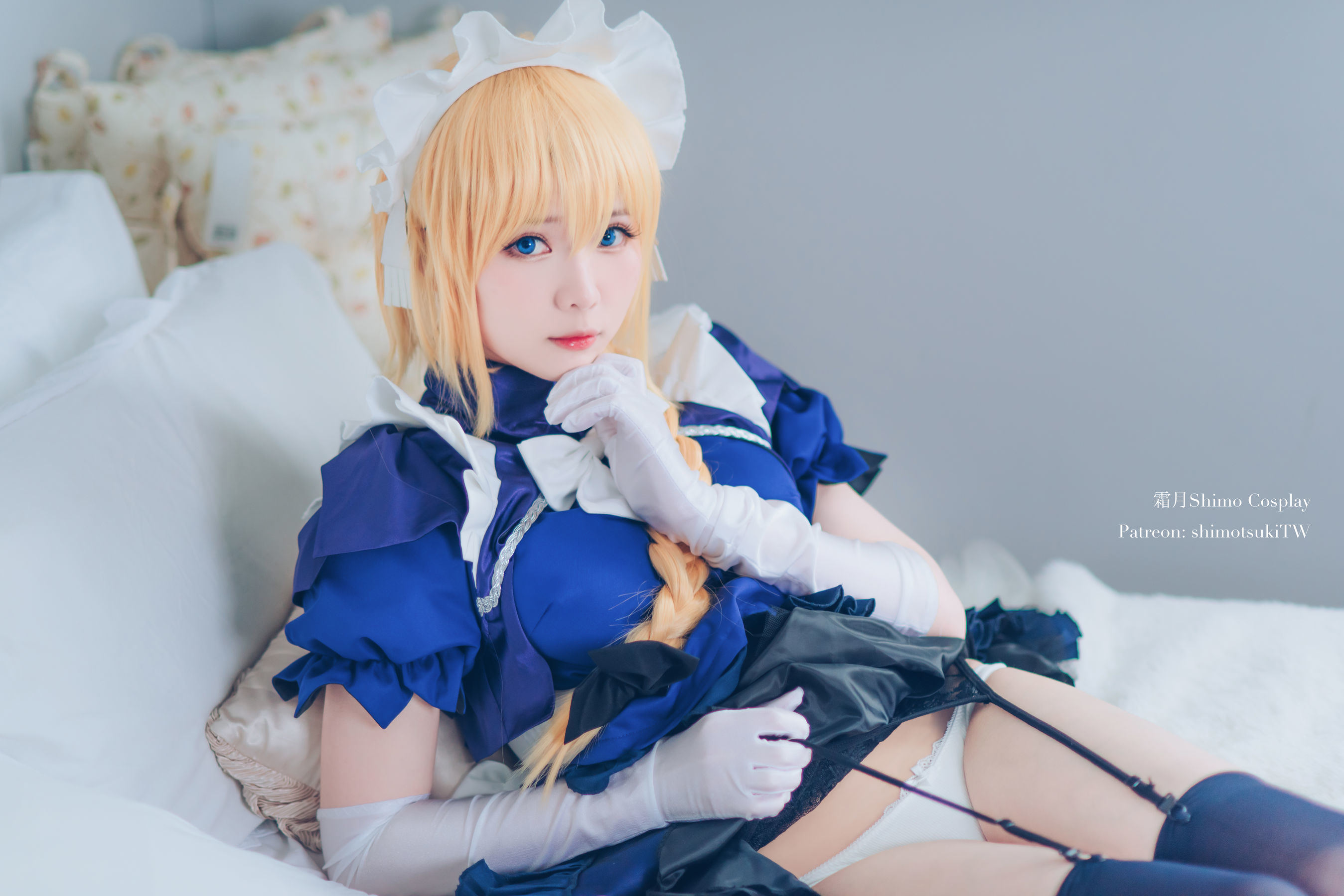 Ảnh cosplay của netizen nổi tiếng] Cô gái Weibo Shuangyue Shimo - Jeanne d'Arc