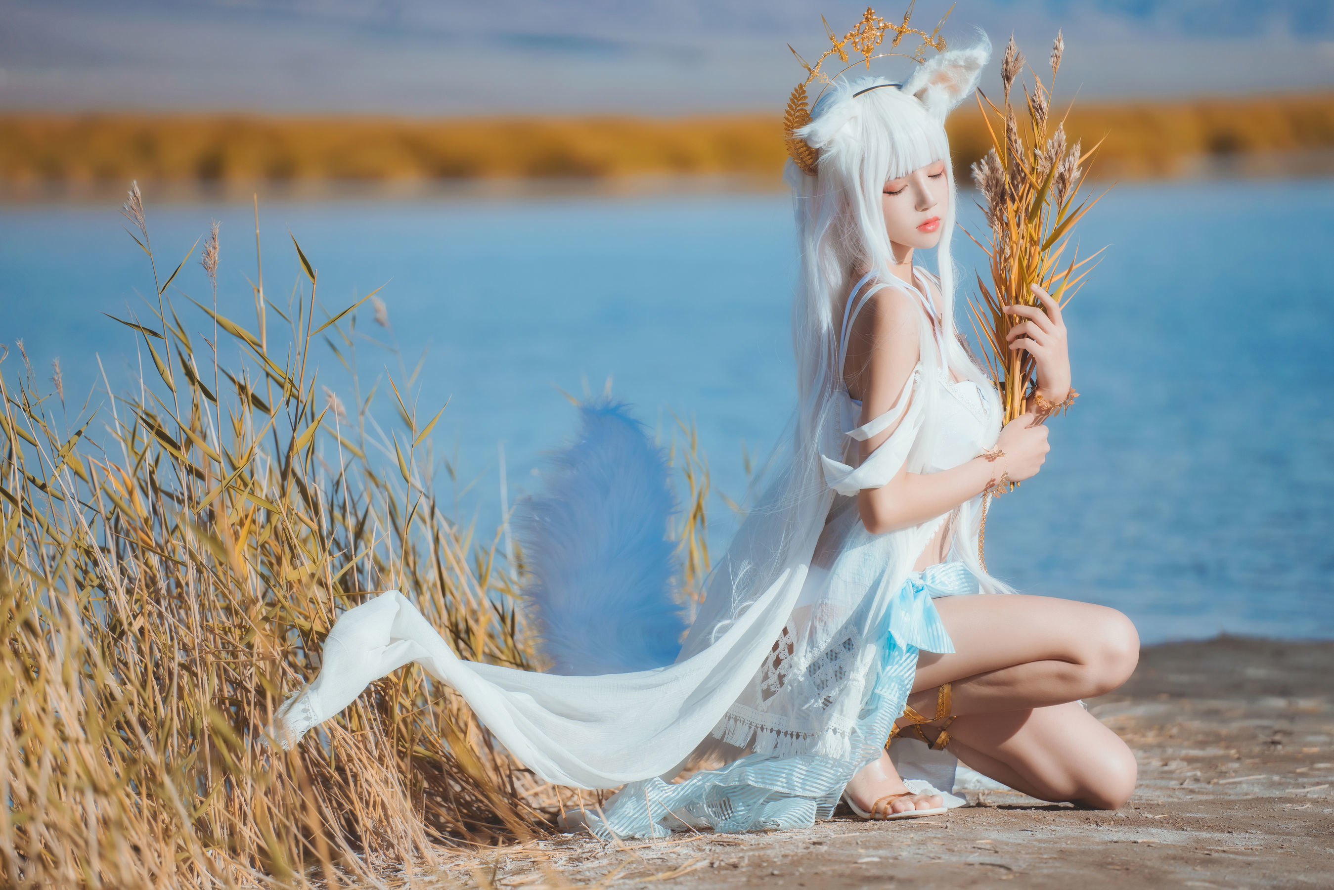 Ảnh cosplay net red] Sakura Tao Meo - Arknights Bạch Kim