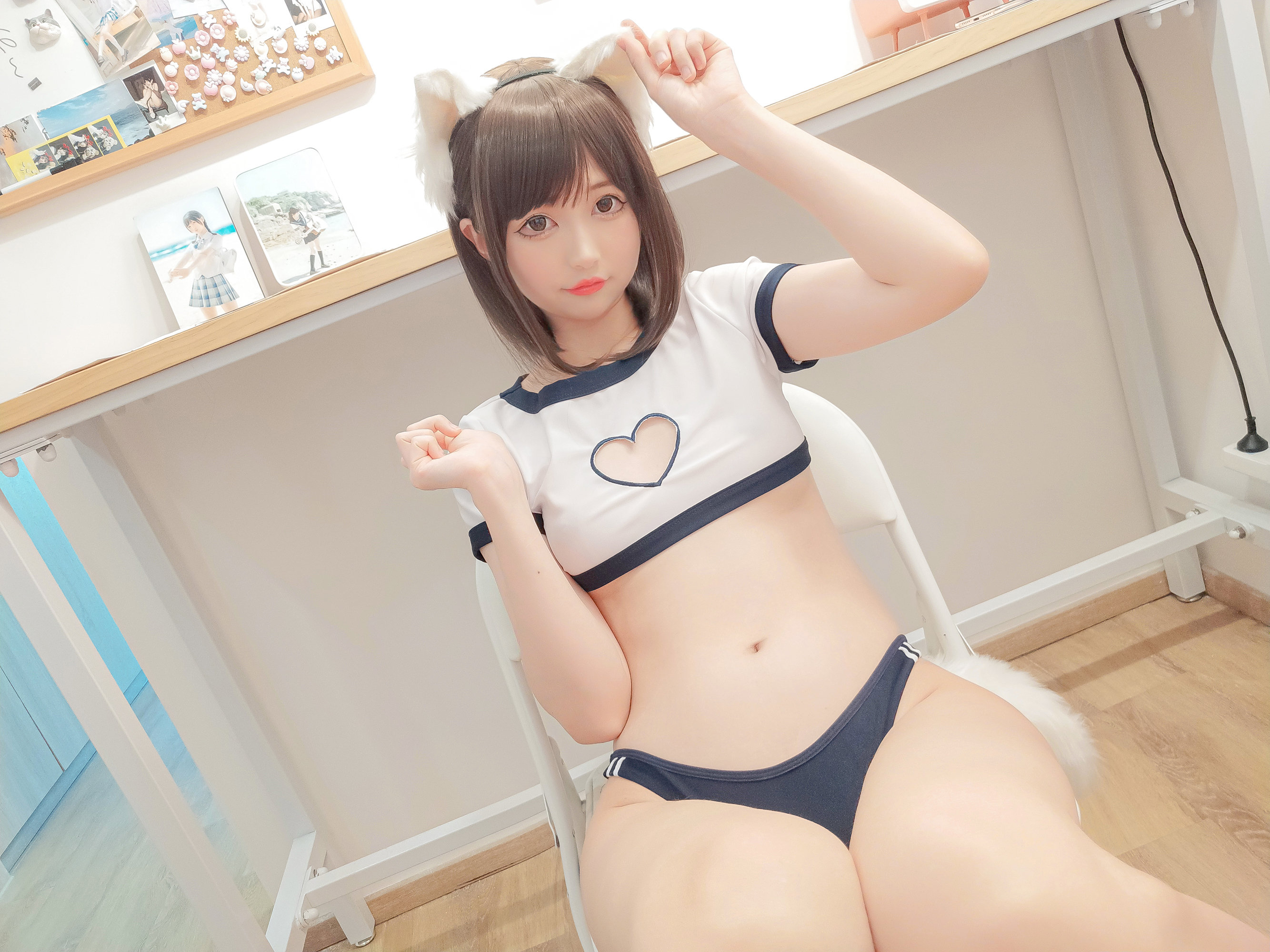 網紅COSER寫真] 娜吉莎魔物喵 - 貓的運動服