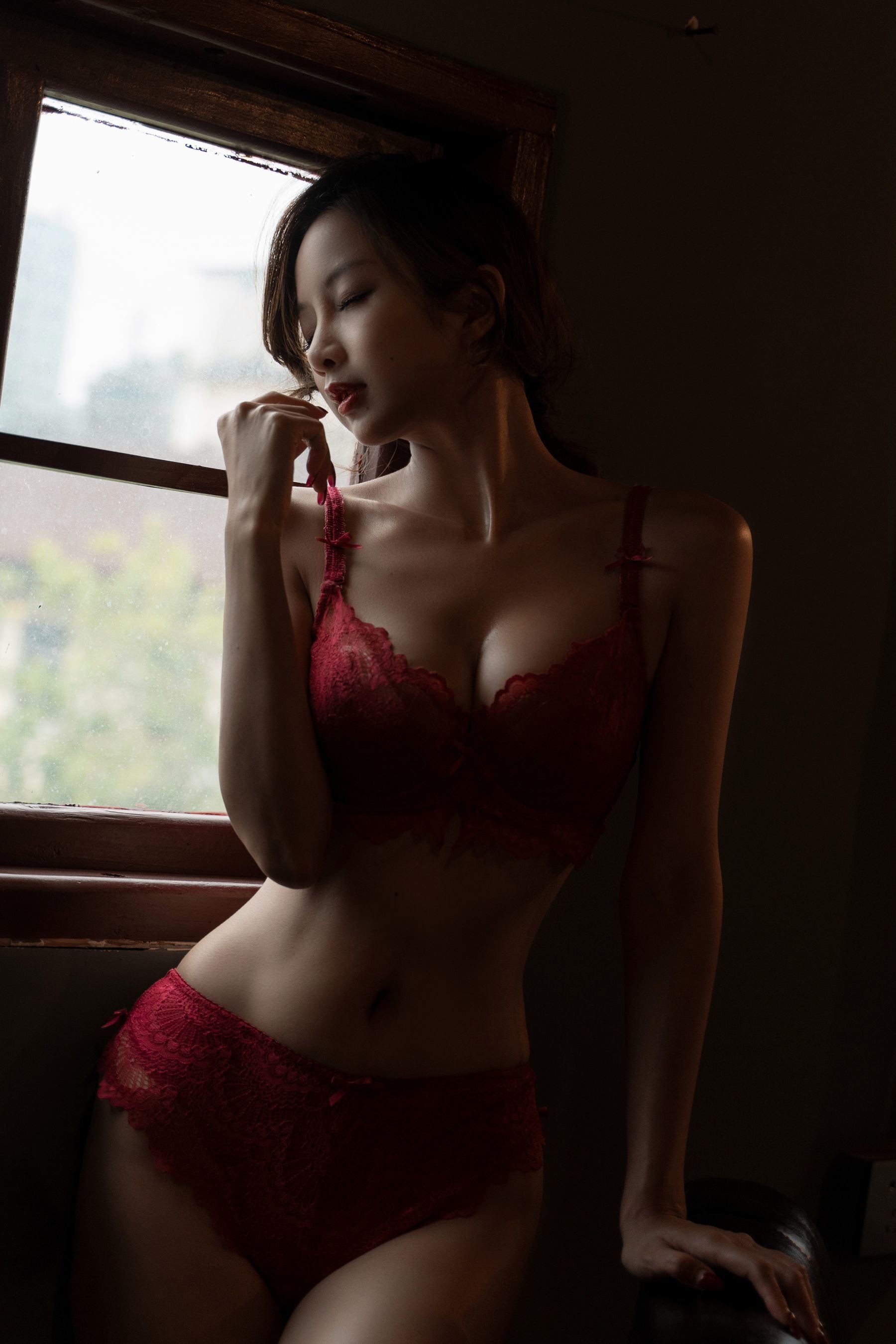 เน็ตไอดอล COSER หนังสือภาพ] นิโคลเซี่ยวเยว่ - หน้าต่างหลัง