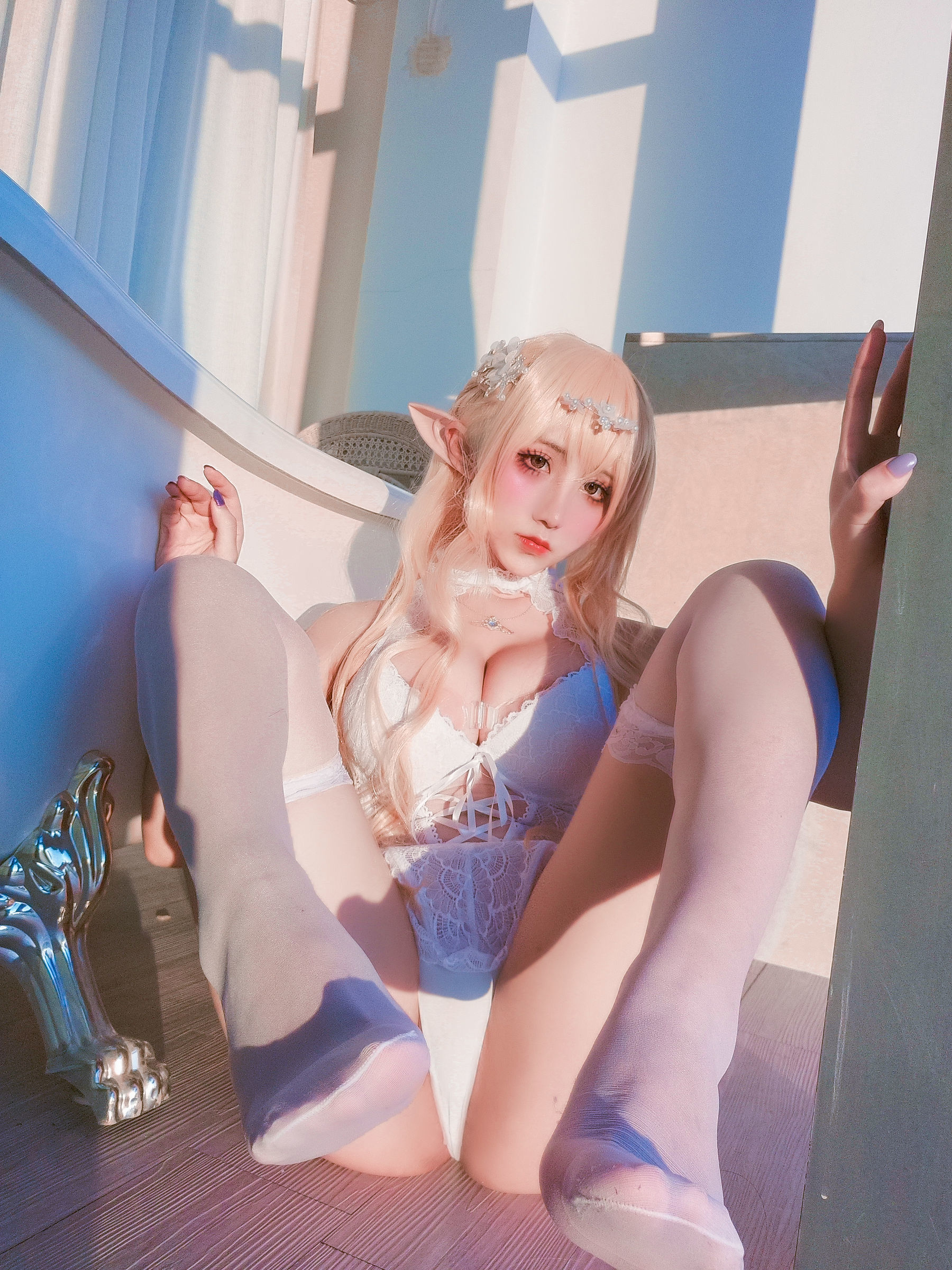 Internet Celebrity Coser Photobook] Anime Blogger Jiu Qu Jean - The Elf's Habitat