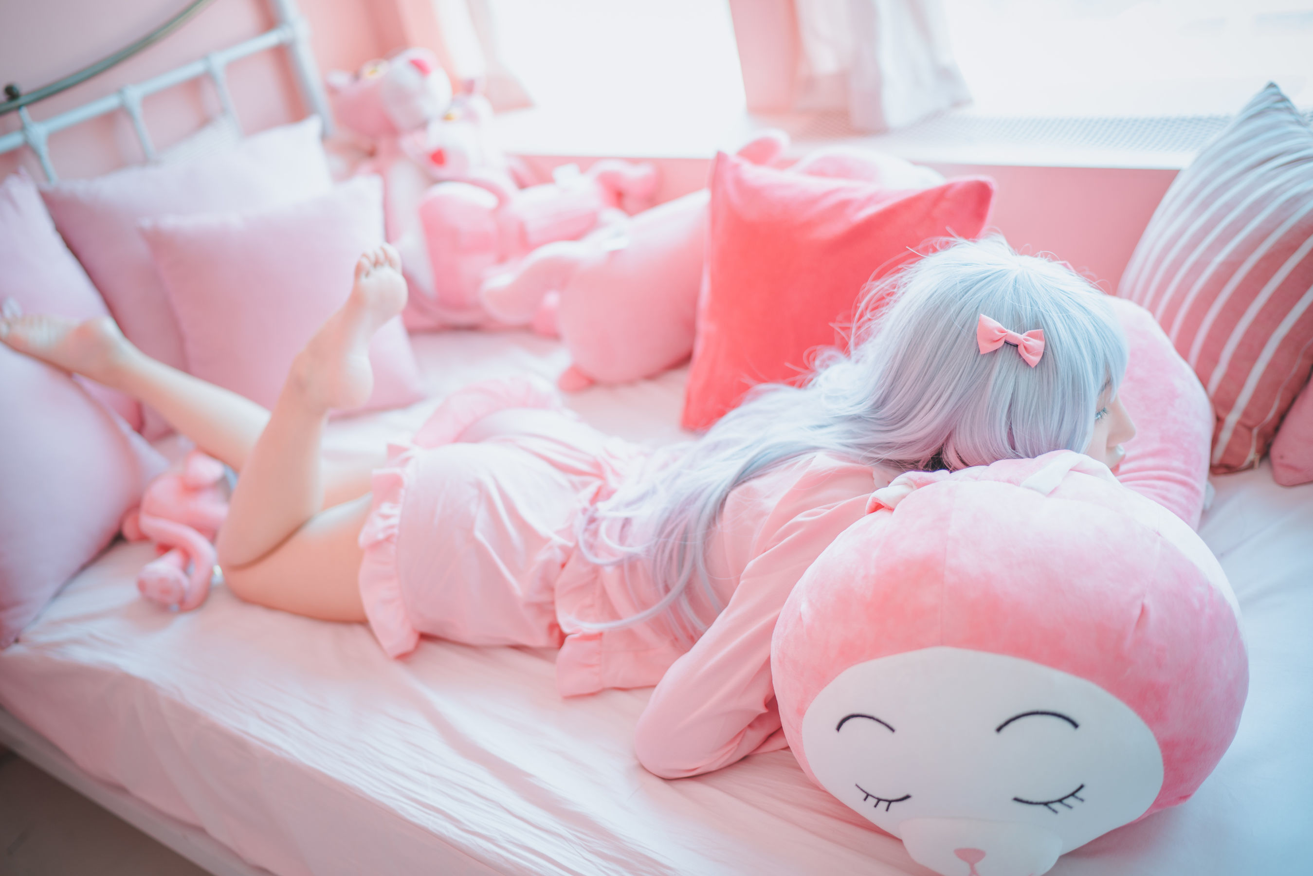Internet Celebrity Cosplayer Photobook] Huge-Breasted Girl Jiang Renqing - Eromanga Sensei