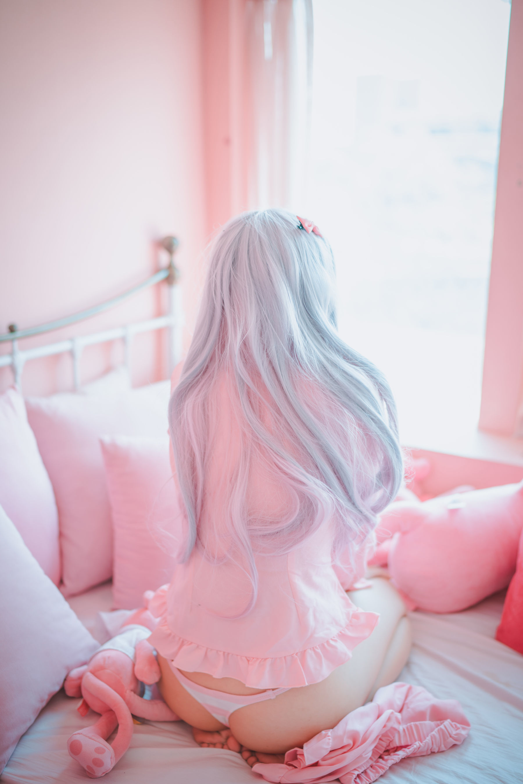 Internet Celebrity Cosplayer Photobook] Huge-Breasted Girl Jiang Renqing - Eromanga Sensei