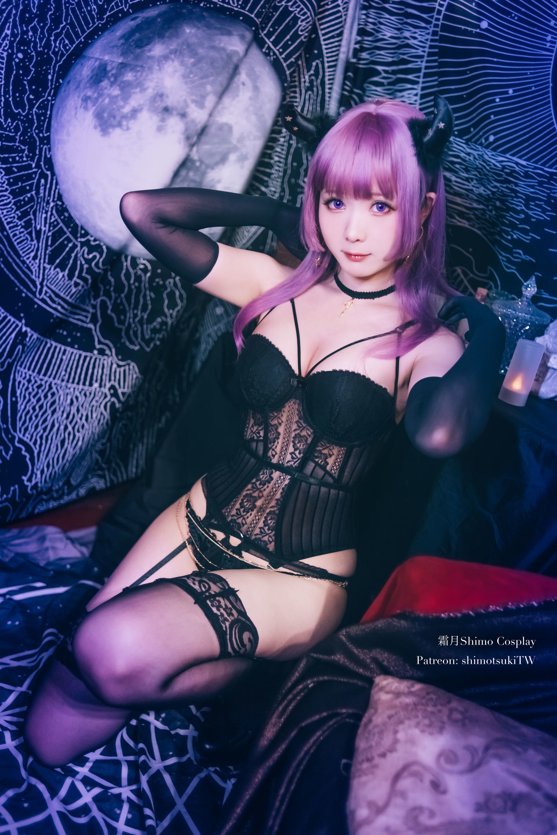 Internet Celebrity COSER Photobook] Weibo Girl Shuang Yue shimo - Underwear