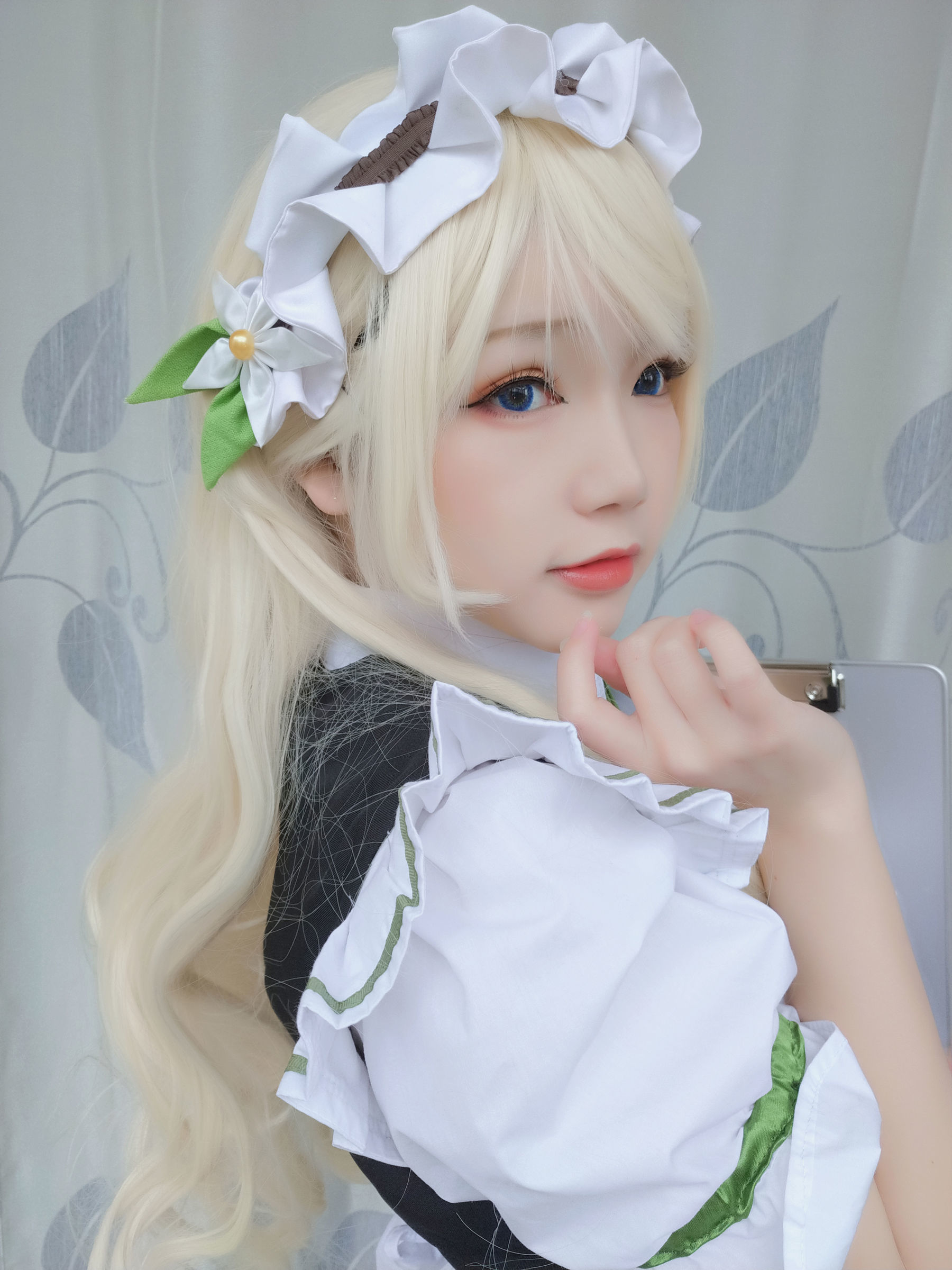 Internet Celebrity Cosplayer Photobook] Anime Blogger Xue Qing Astra - Maid