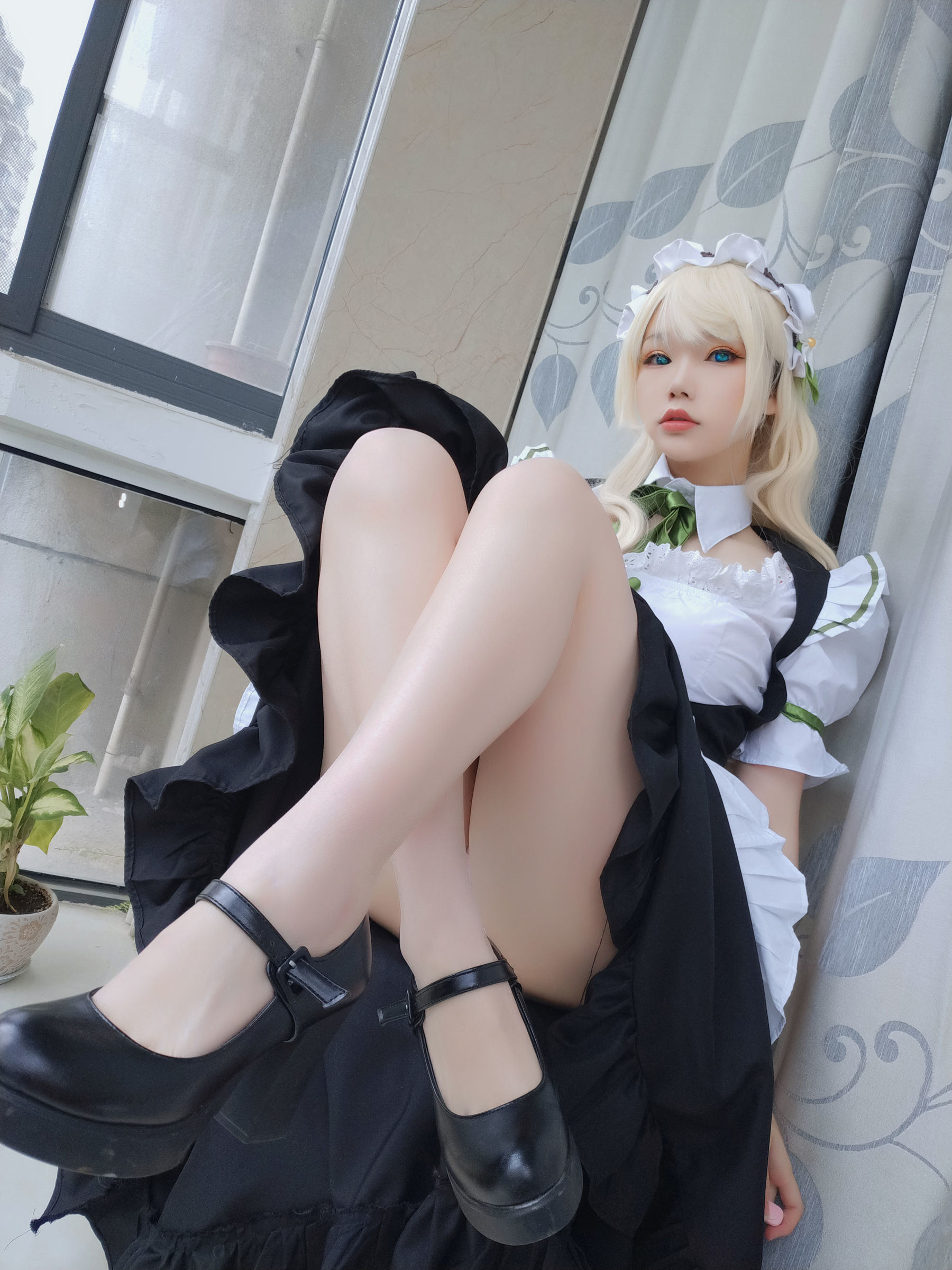Internet Celebrity Cosplayer Photobook] Anime Blogger Xue Qing Astra - Maid