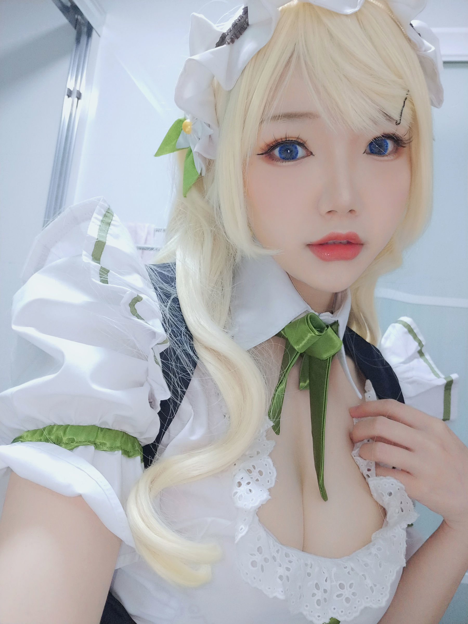 Internet Celebrity Cosplayer Photobook] Anime Blogger Xue Qing Astra - Maid