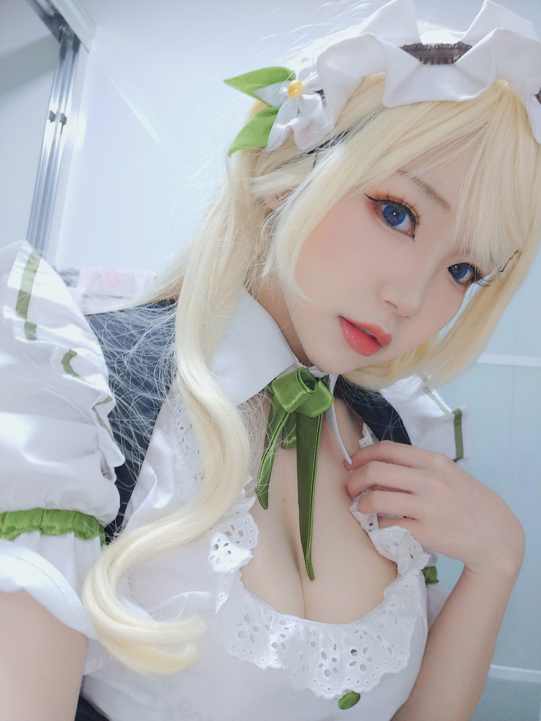 Internet Celebrity Cosplayer Photobook] Anime Blogger Xue Qing Astra - Maid