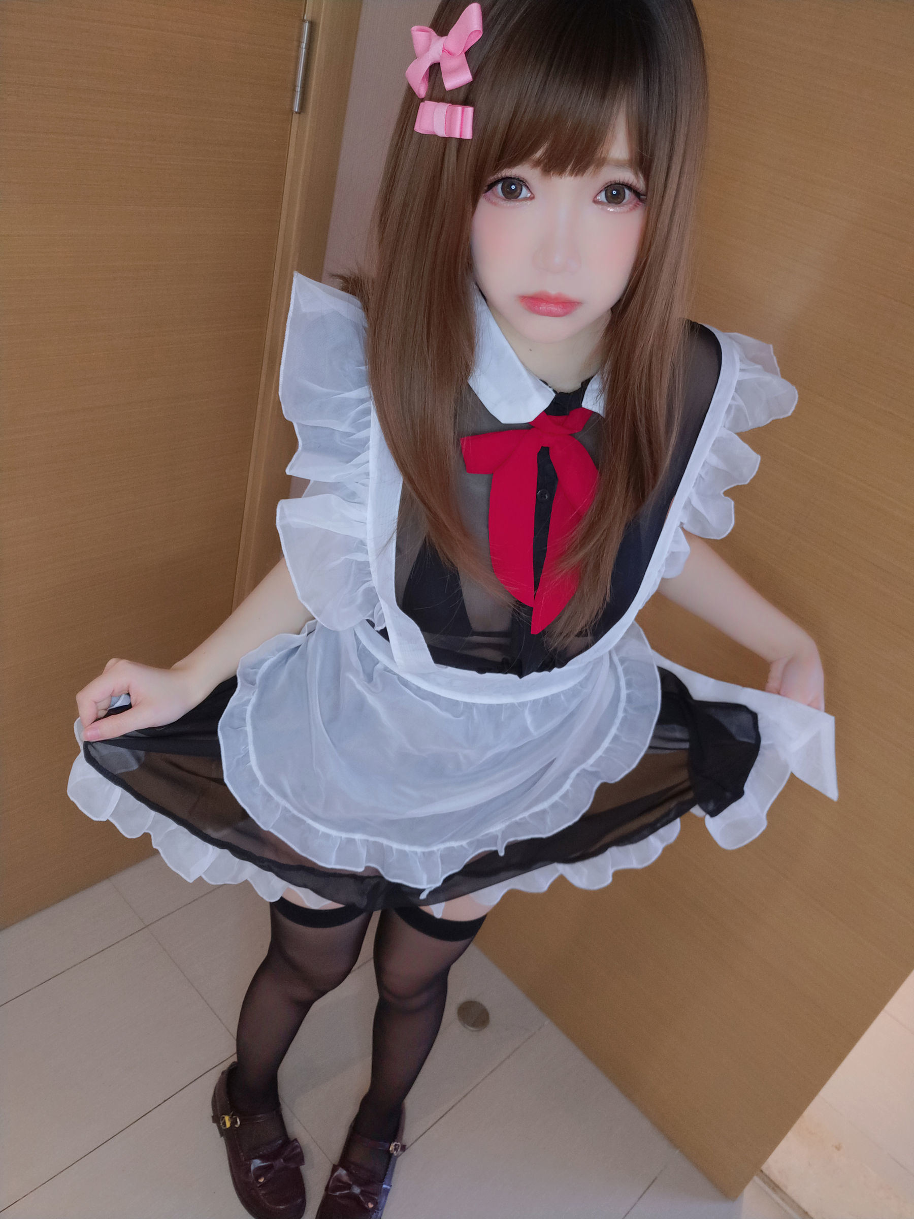 Internet Celebrity Cosplayer Photobook] Anime Blogger Xueqing Astra - Bathroom Maid