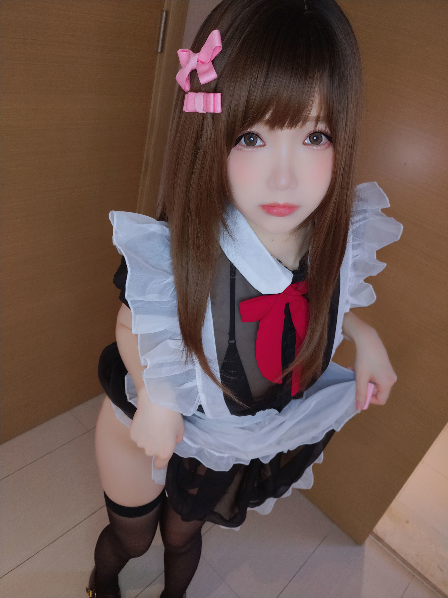 Internet Celebrity Cosplayer Photobook] Anime Blogger Xueqing Astra - Bathroom Maid
