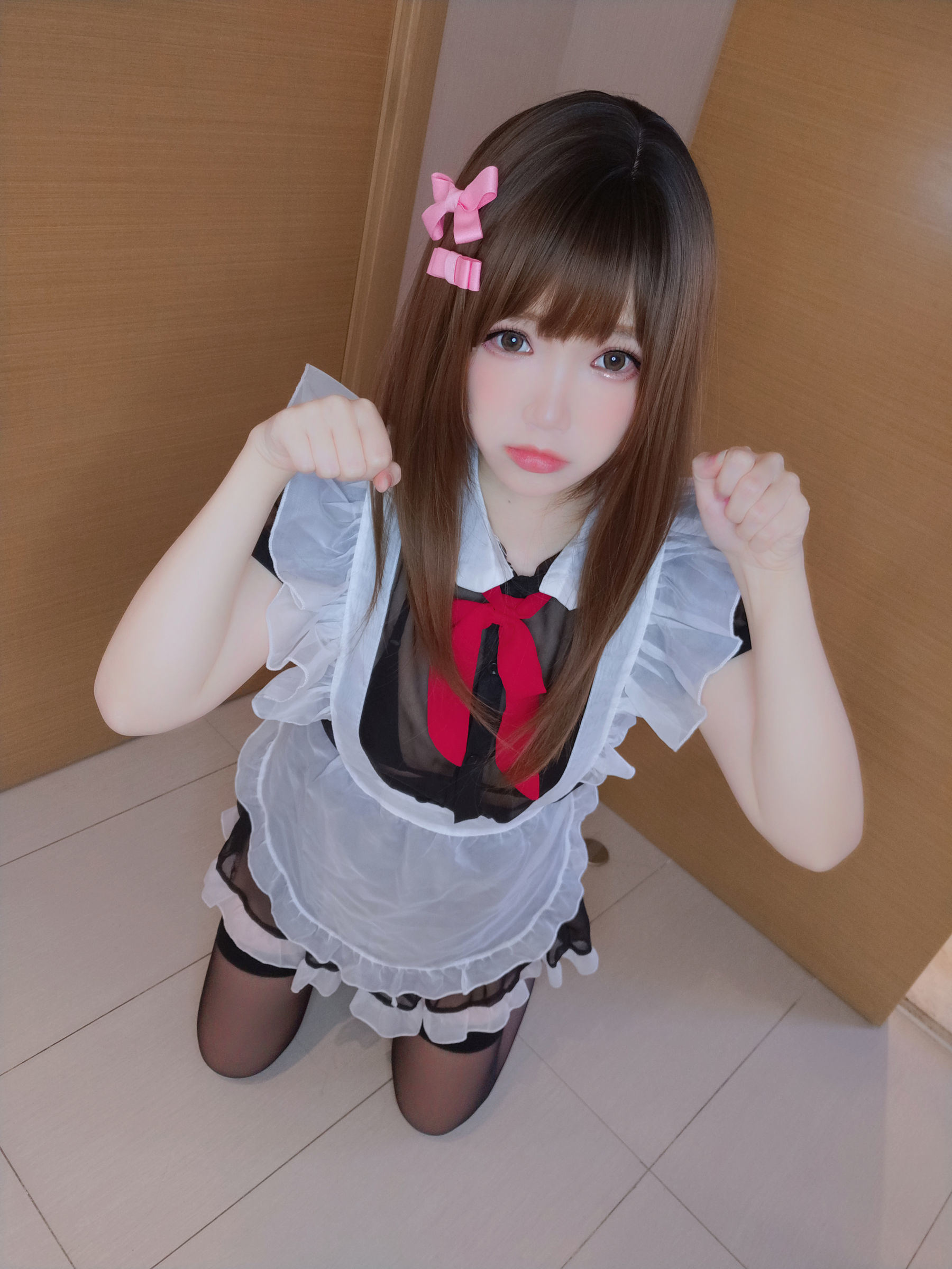 Internet Celebrity Cosplayer Photobook] Anime Blogger Xueqing Astra - Bathroom Maid