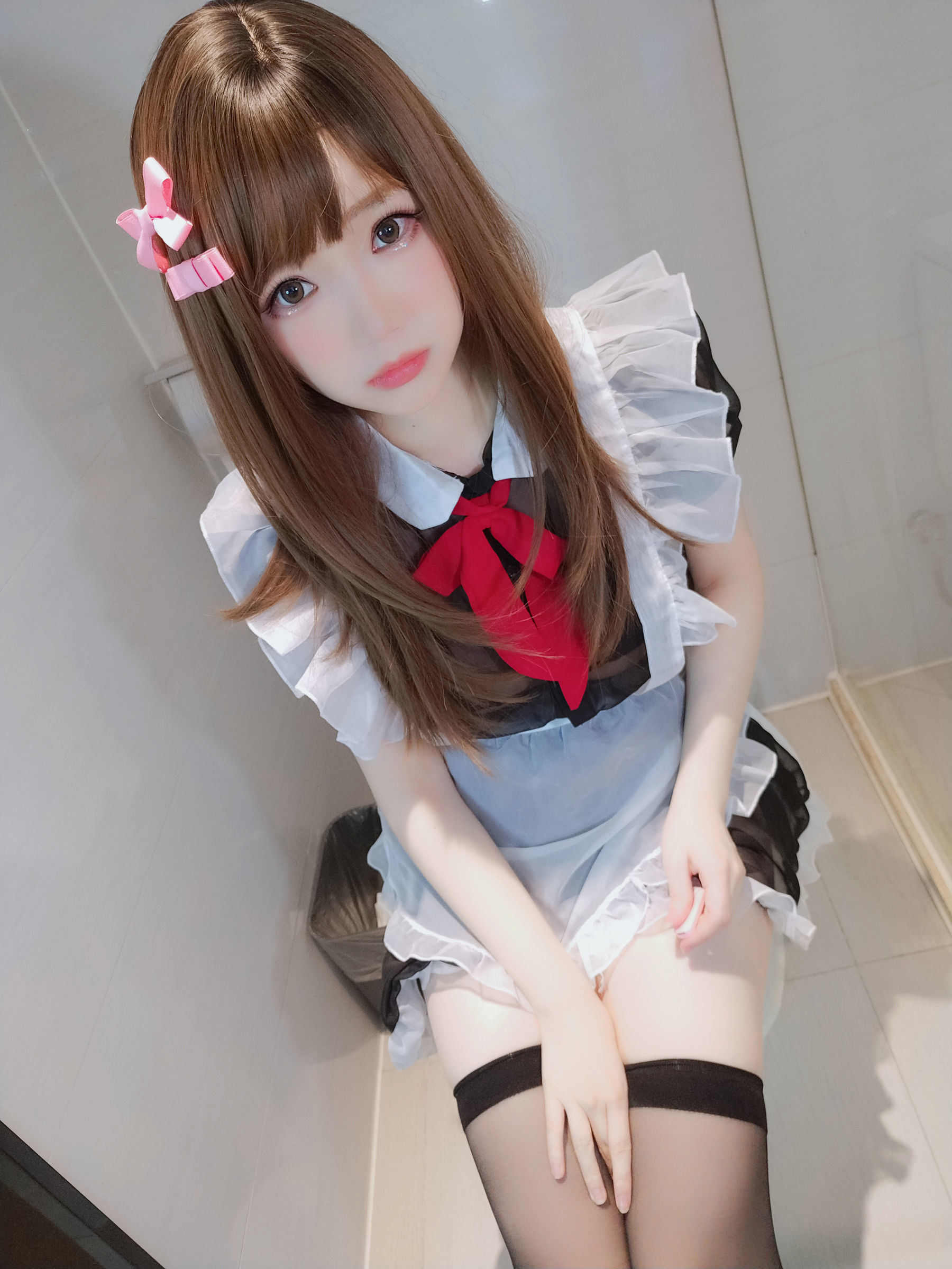 Ảnh cosplay net red] Blogger anime Tuyết Thanh Astra - Nữ hầu phòng tắm