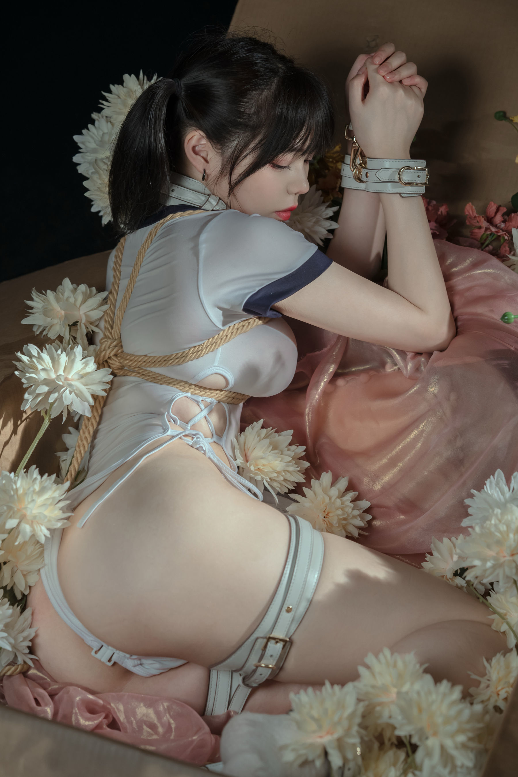Internet Celebrity COSER Photobook] July Meowzi - Gymnastics Uniform