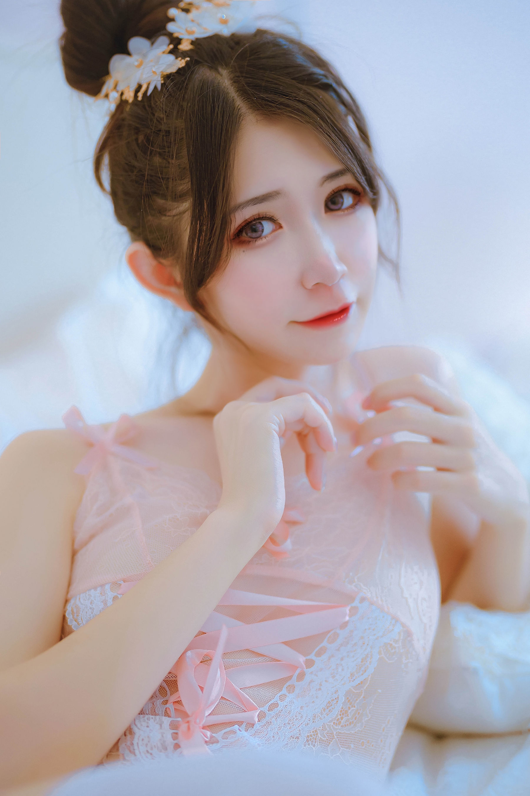 Ảnh Coser Nổi tiếng Mạng] Blogger Anime Nguyễn Dật_Fairy - Voi Màu Hồng