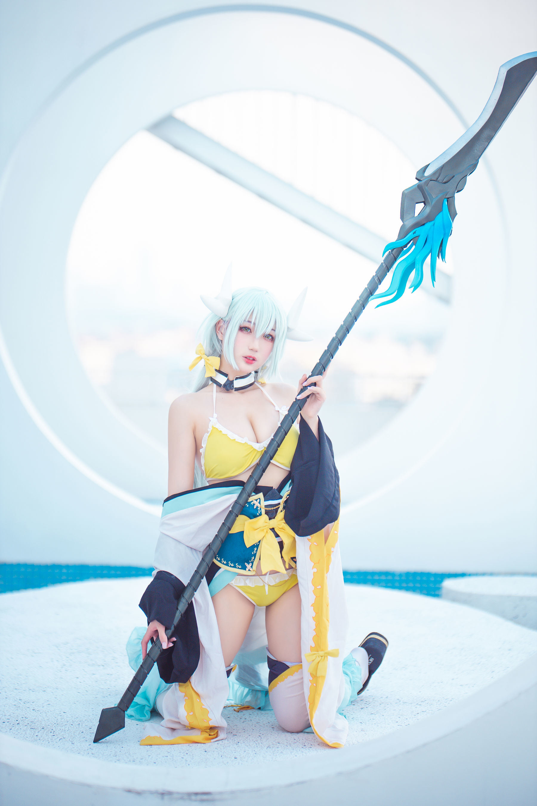 Internet Celebrity Cosplayer Photobook] Zhou Ji is a Cute Bunny - Qing Ji