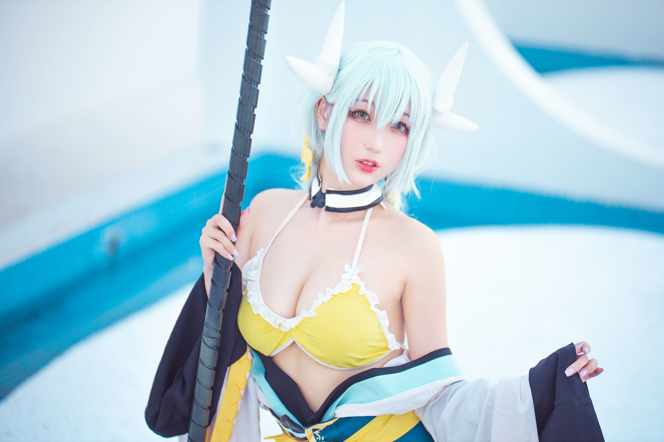 Internet Celebrity Cosplayer Photobook] Zhou Ji is a Cute Bunny - Qing Ji