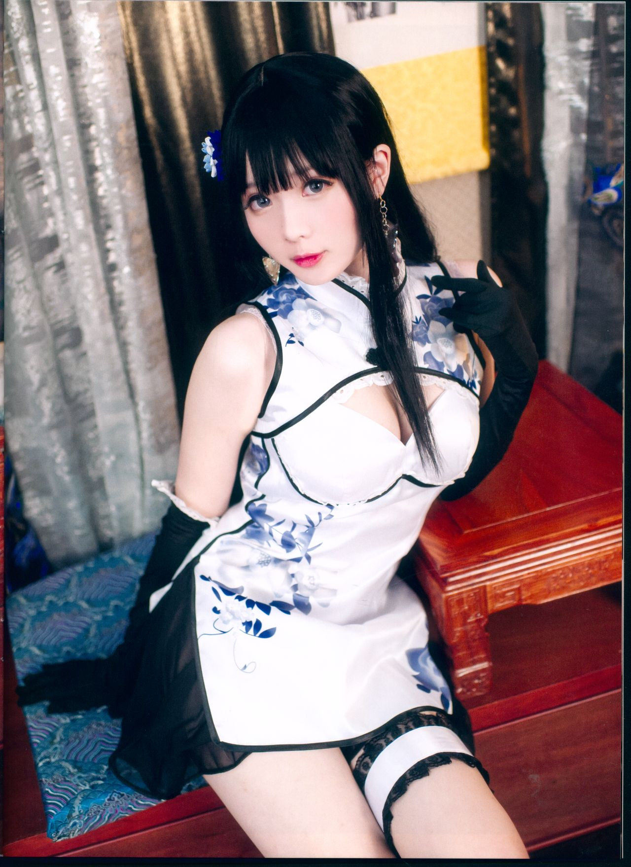 Internet Celebrity Cosplayer Photobook] Weibo Girl Shimo - Fantasy Jin Ping Mei