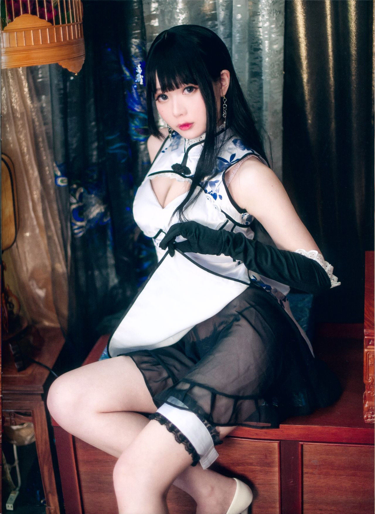 Internet Celebrity Cosplayer Photobook] Weibo Girl Shimo - Fantasy Jin Ping Mei