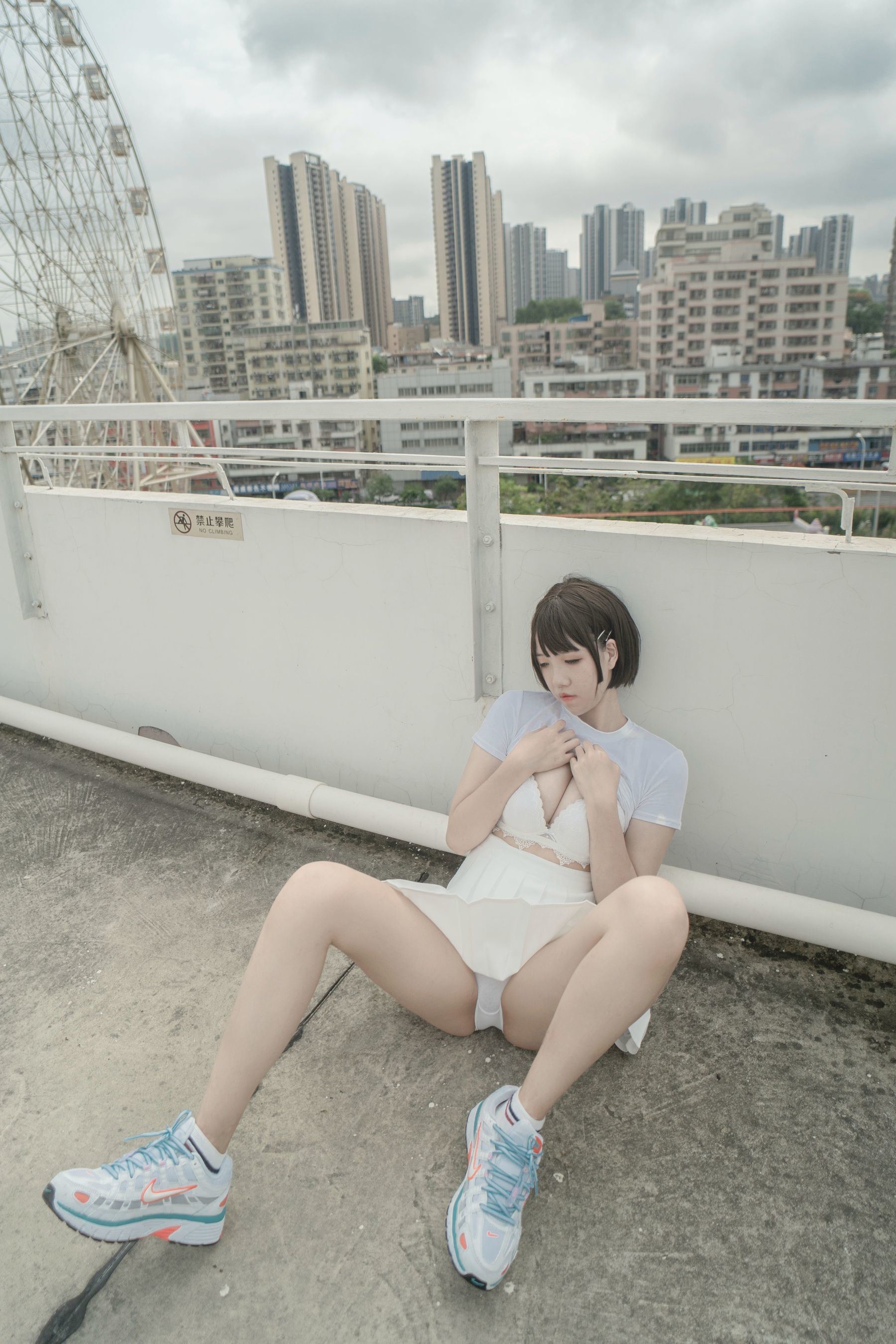 Sổ ảnh COSER nổi tiếng] Cô gái nghịch ngợm A Hương Kaori - Thiên Đài