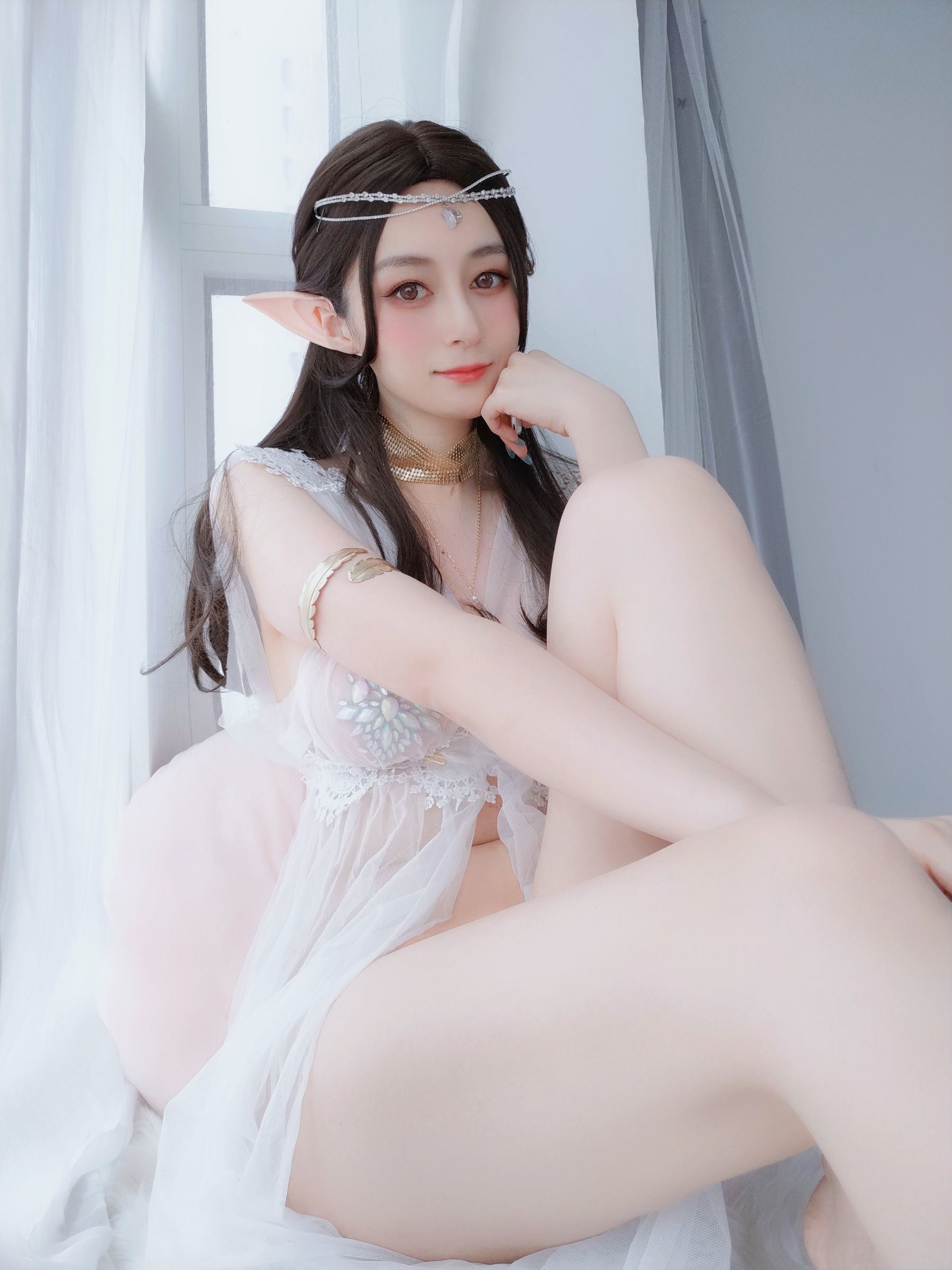 Ảnh Coser Ngôi sao mạng] Coser Cô Bé Bạc - Đồ lót Tiên nữ Gemstone