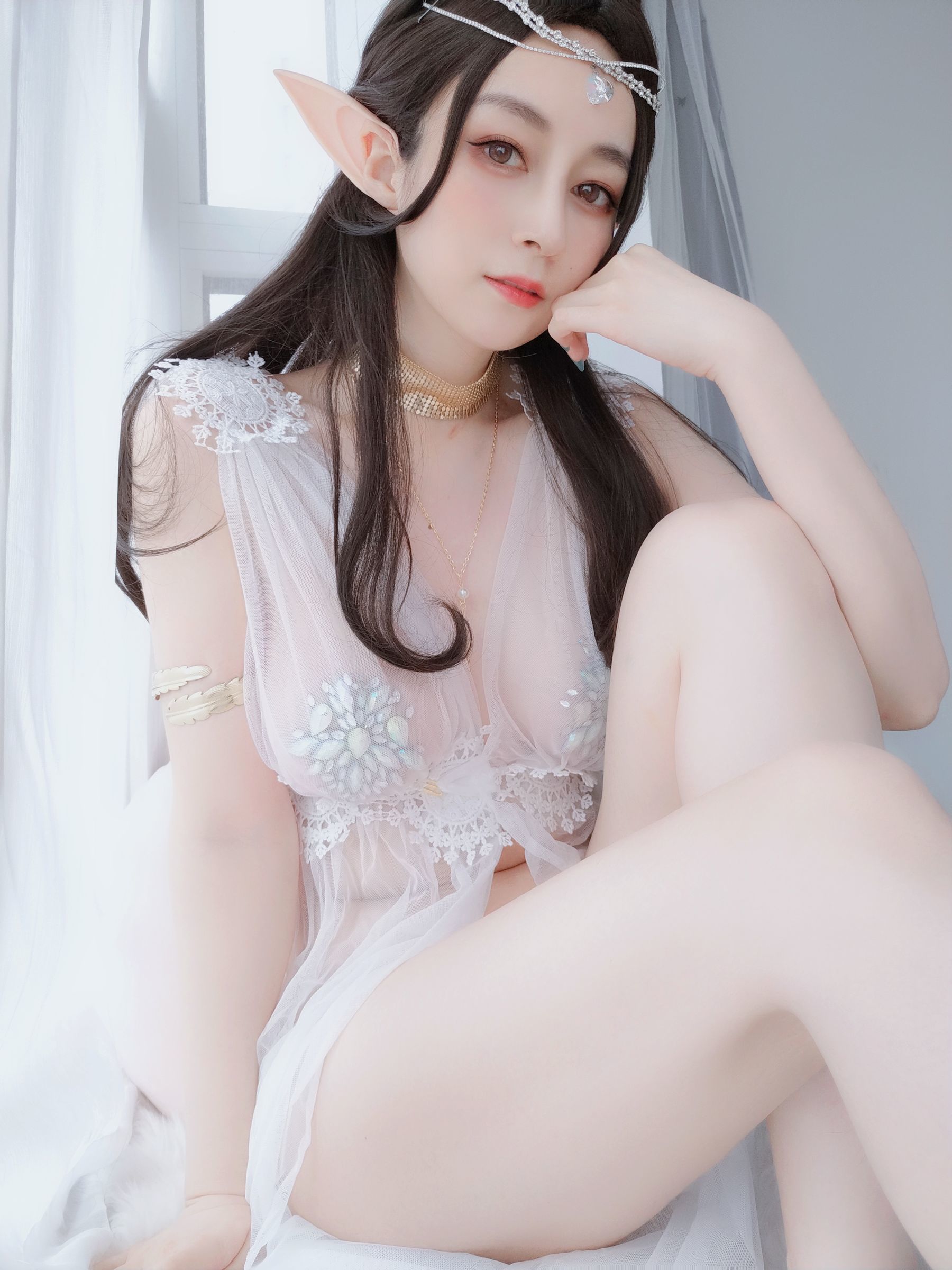Ảnh Coser Ngôi sao mạng] Coser Cô Bé Bạc - Đồ lót Tiên nữ Gemstone