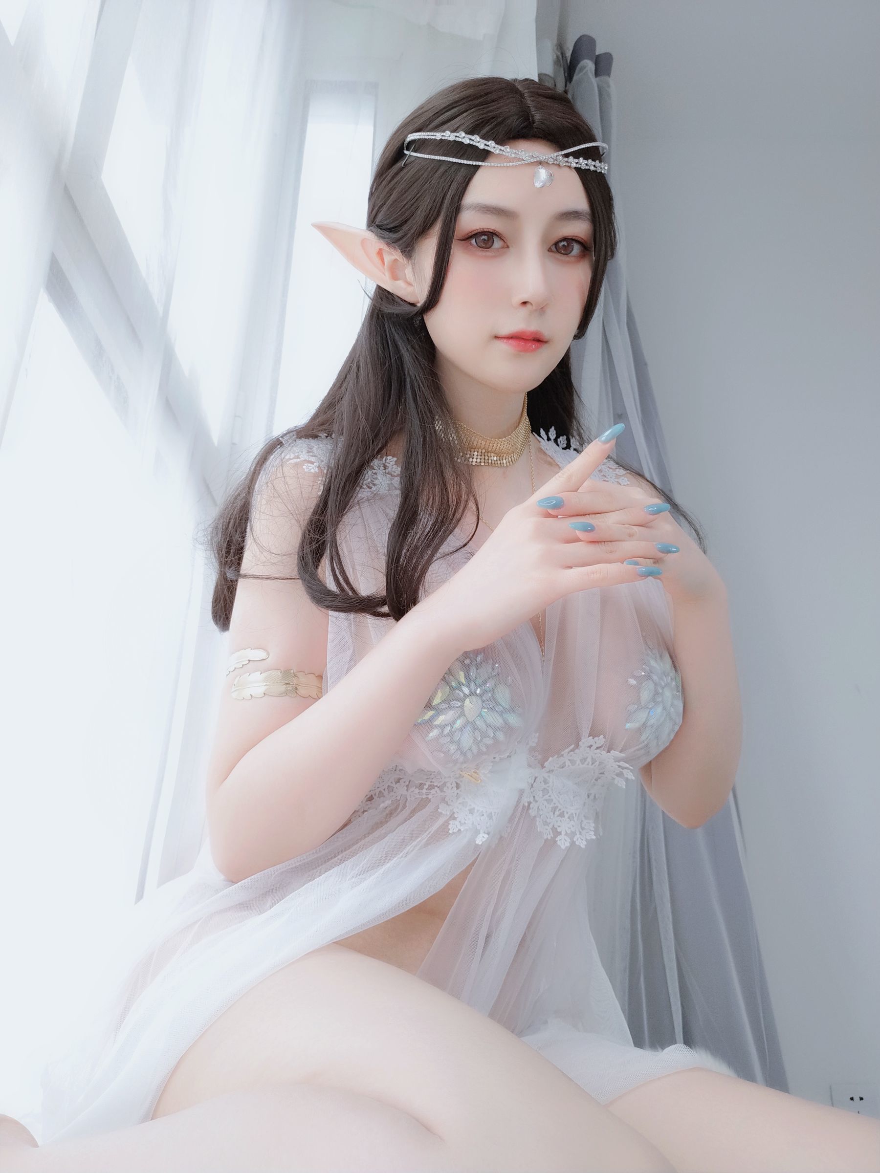 Ảnh Coser Ngôi sao mạng] Coser Cô Bé Bạc - Đồ lót Tiên nữ Gemstone