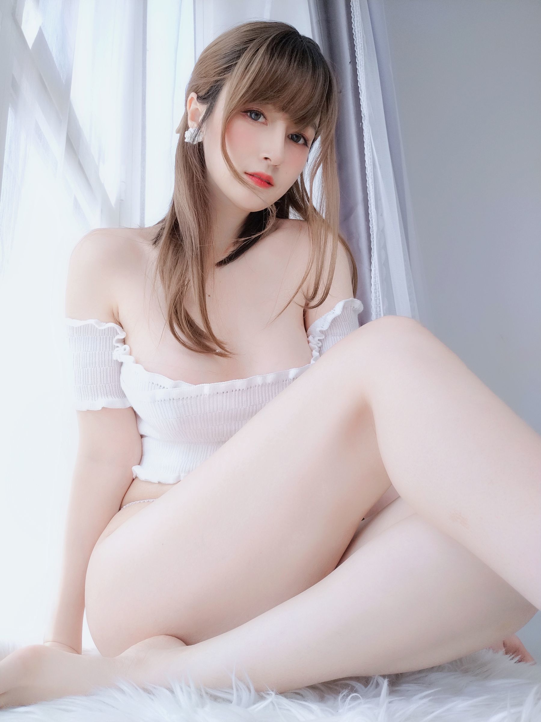 Ảnh Coser Ngôi sao mạng] Coser Cô Bé Bạc - Đồ lót Tiên nữ Gemstone