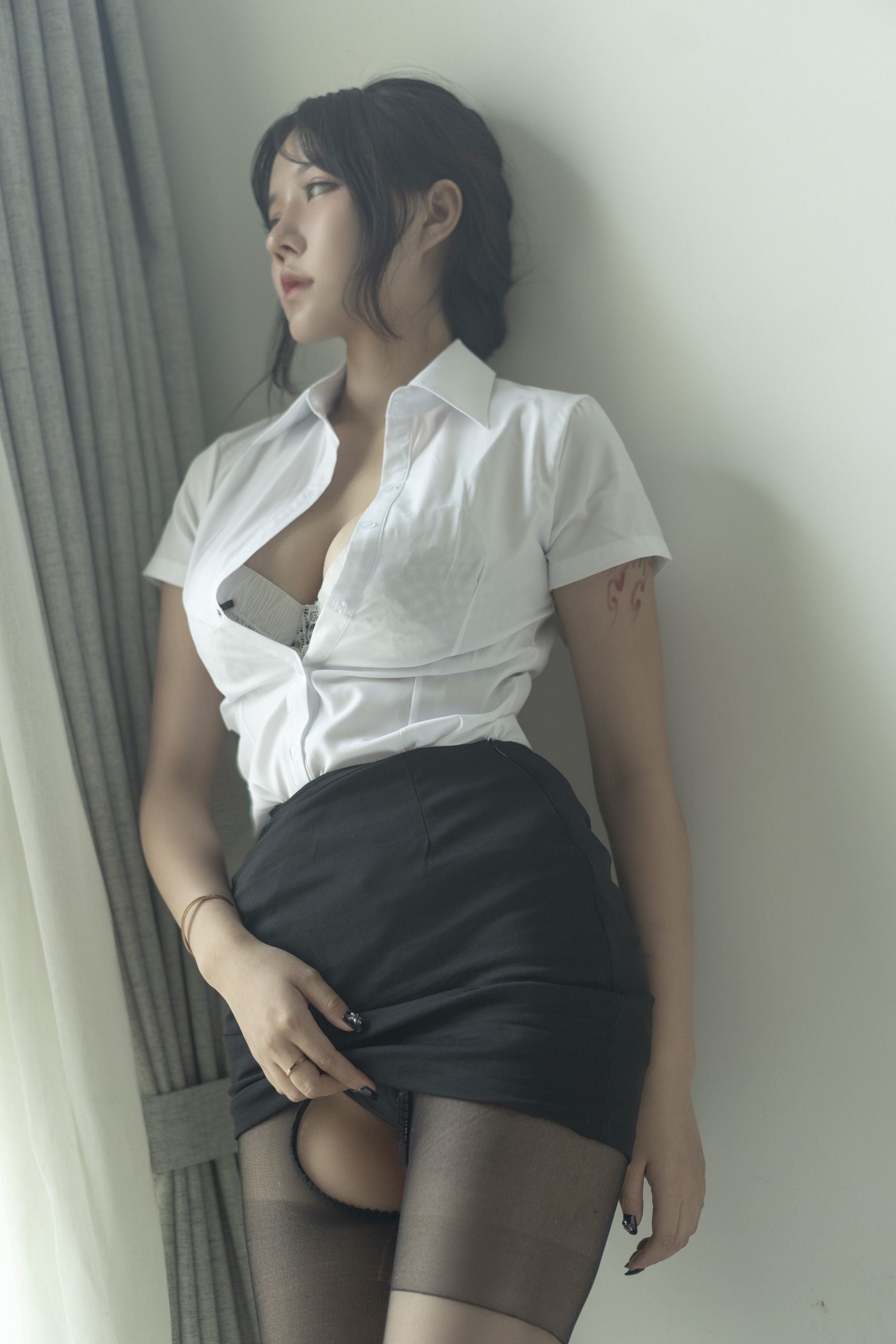 Internet Celebrity COSER Photobook] Weibo Girl Xi - Uniform