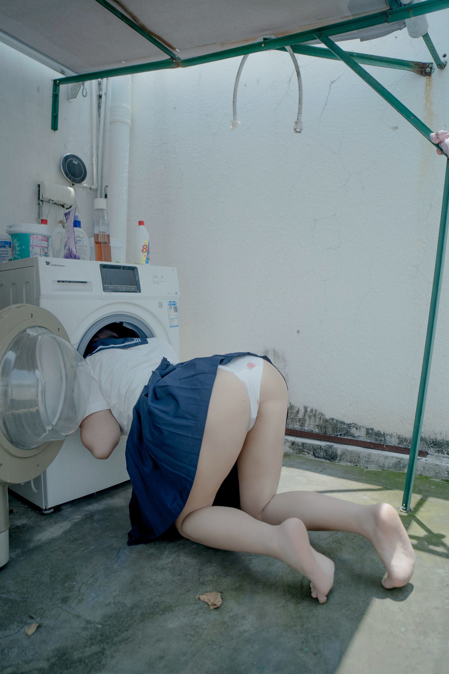 網紅COSER寫真] 萌系小姐姐-白燁- - 天台