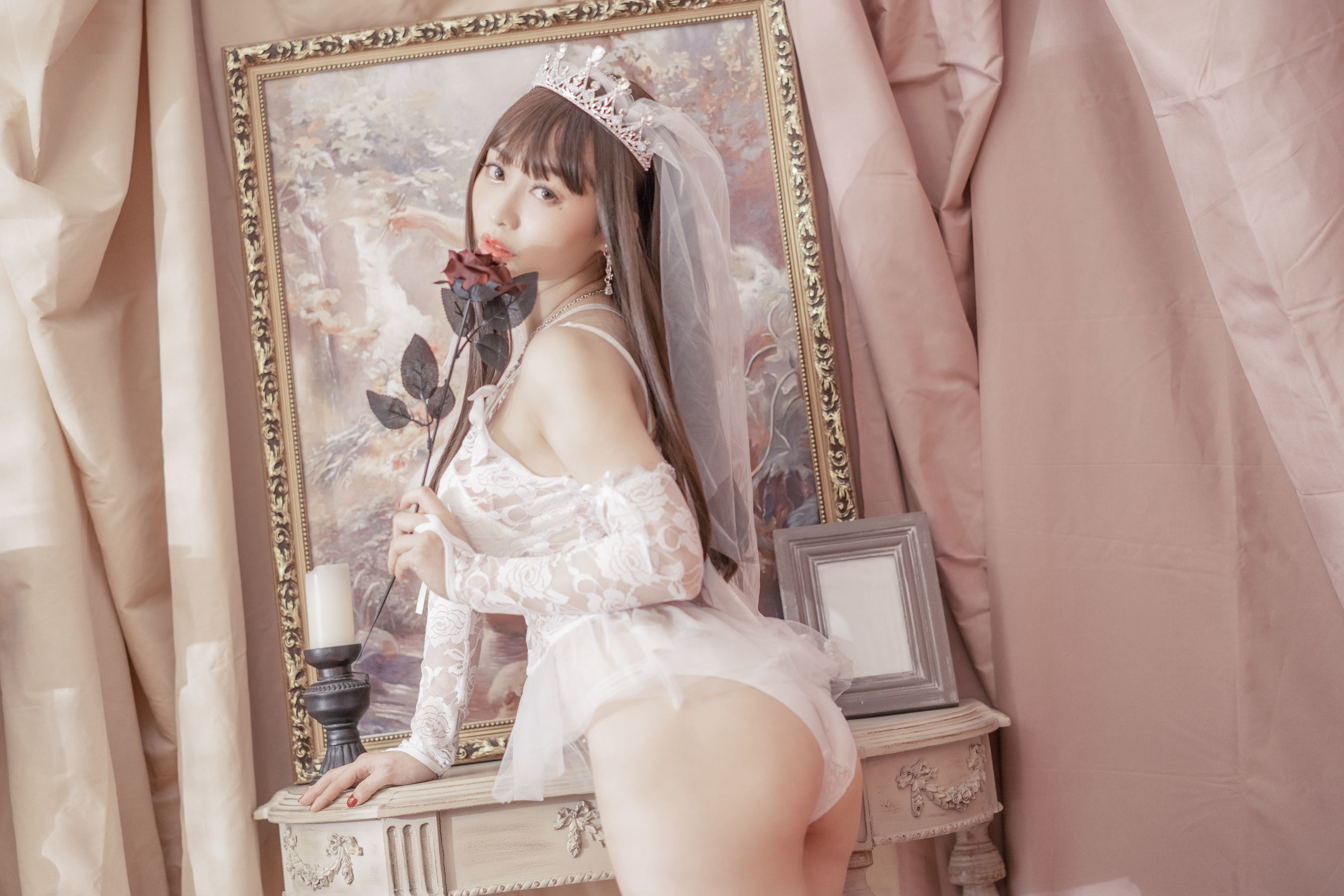 Internet Celebrity Coser Photobook] Anime Blogger Mizuki Removing Tail - Wedding Dress