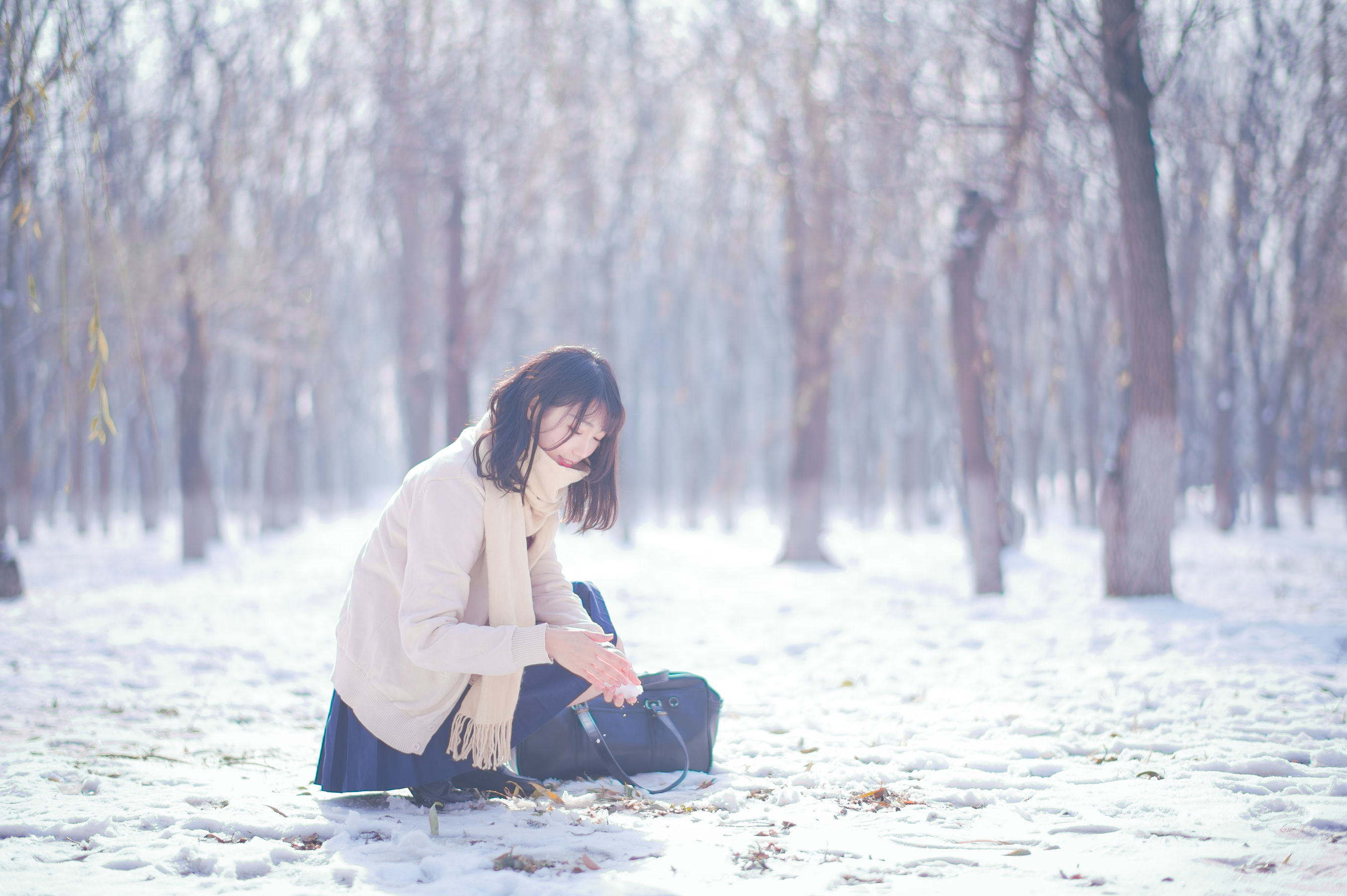 網紅COSER寫真] 周嘰是可愛兔兔 - 雪景JK