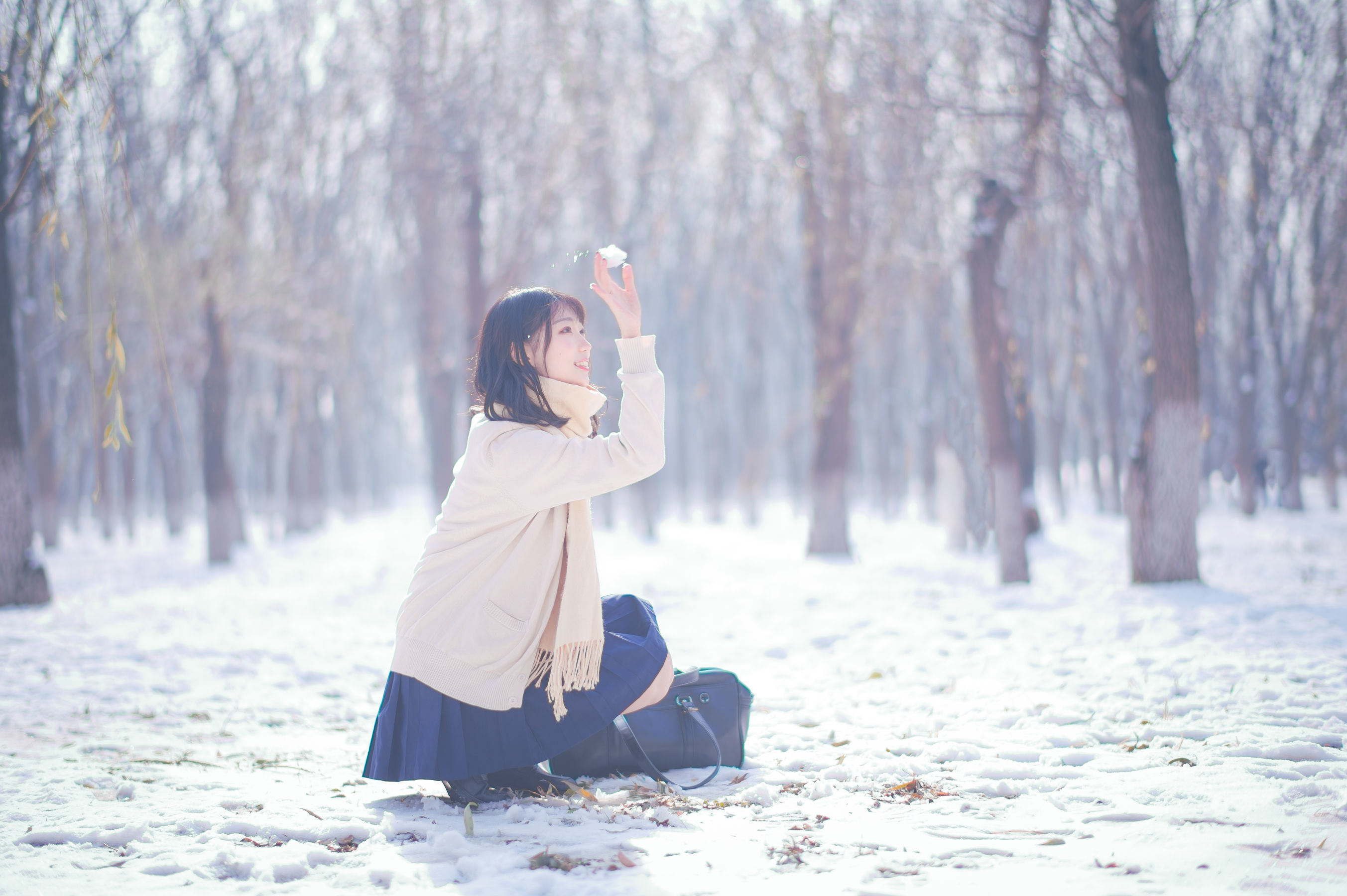 網紅COSER寫真] 周嘰是可愛兔兔 - 雪景JK
