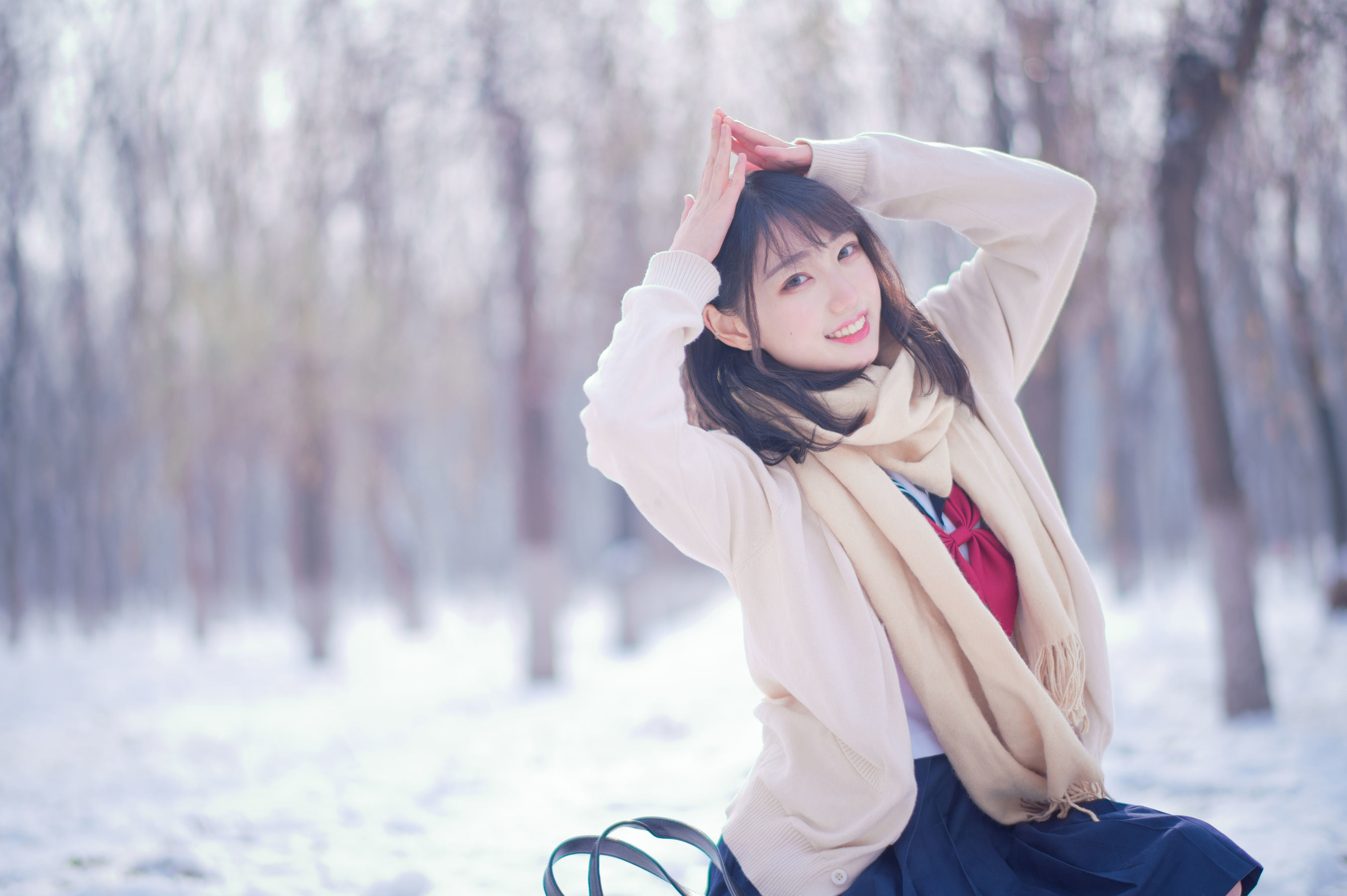 Ảnh Net hồng COSER] Zhou Ji là Thỏ dễ thương - Snow Scene JK