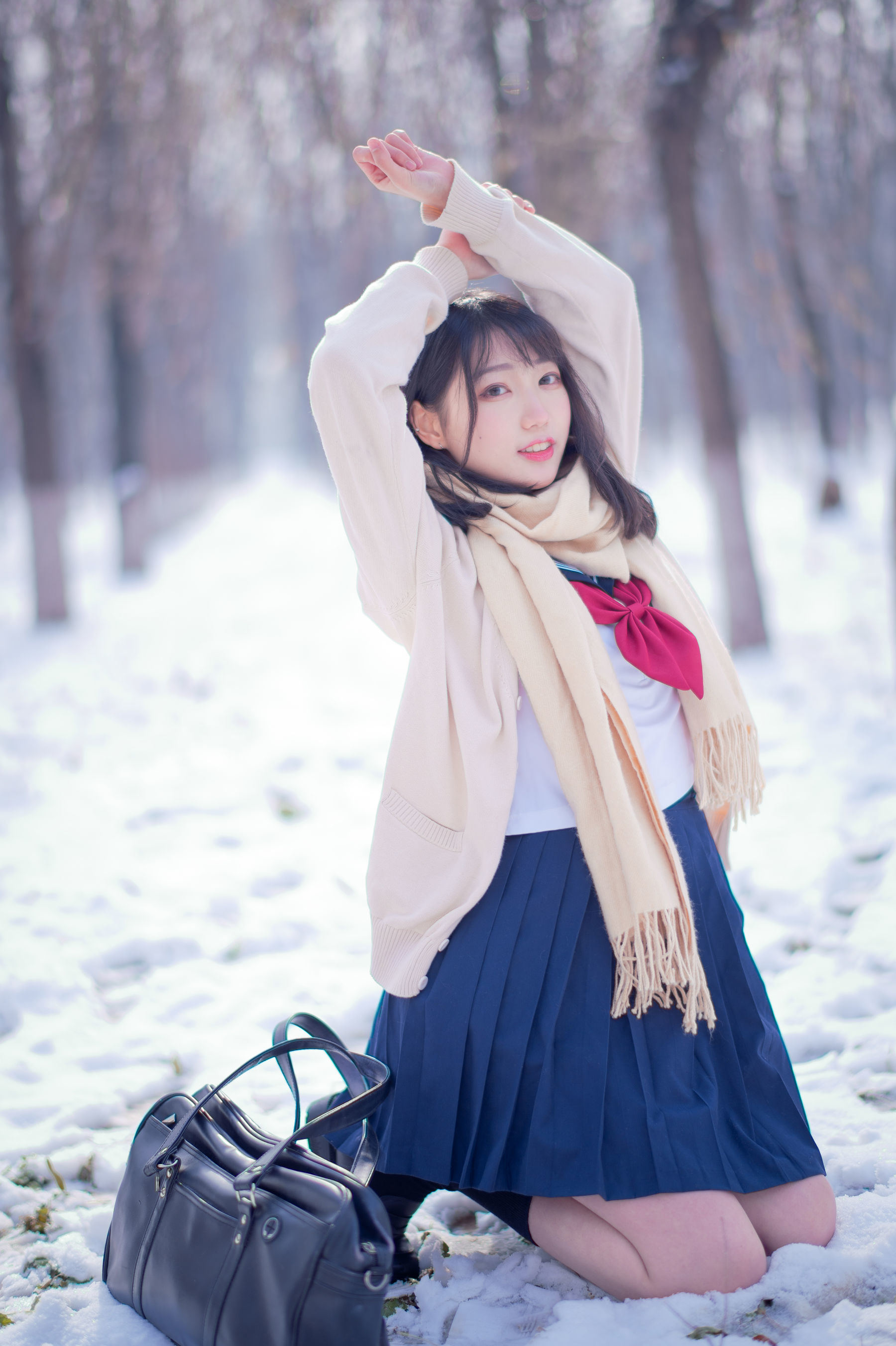 Ảnh Net hồng COSER] Zhou Ji là Thỏ dễ thương - Snow Scene JK