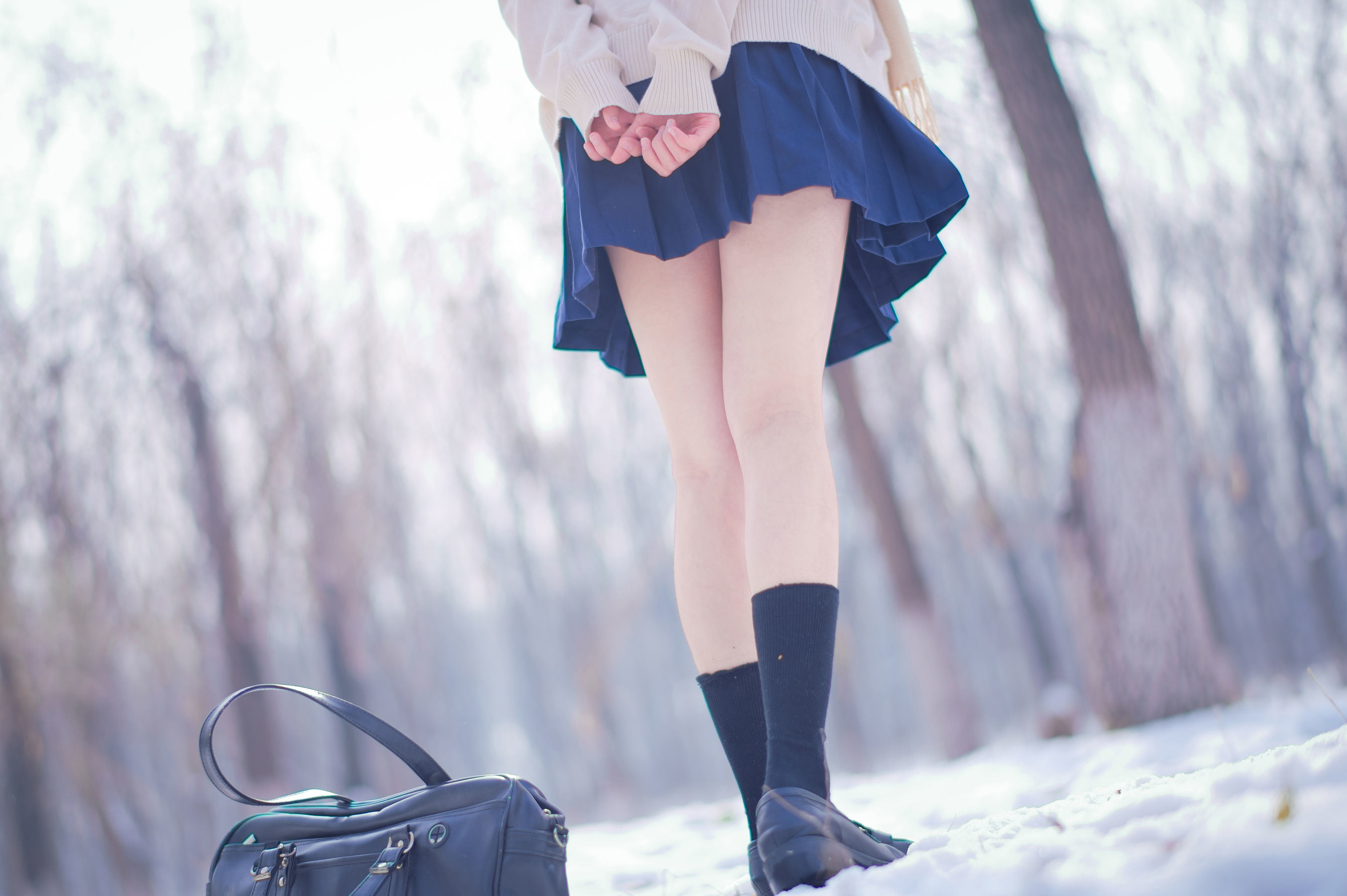 Ảnh Net hồng COSER] Zhou Ji là Thỏ dễ thương - Snow Scene JK