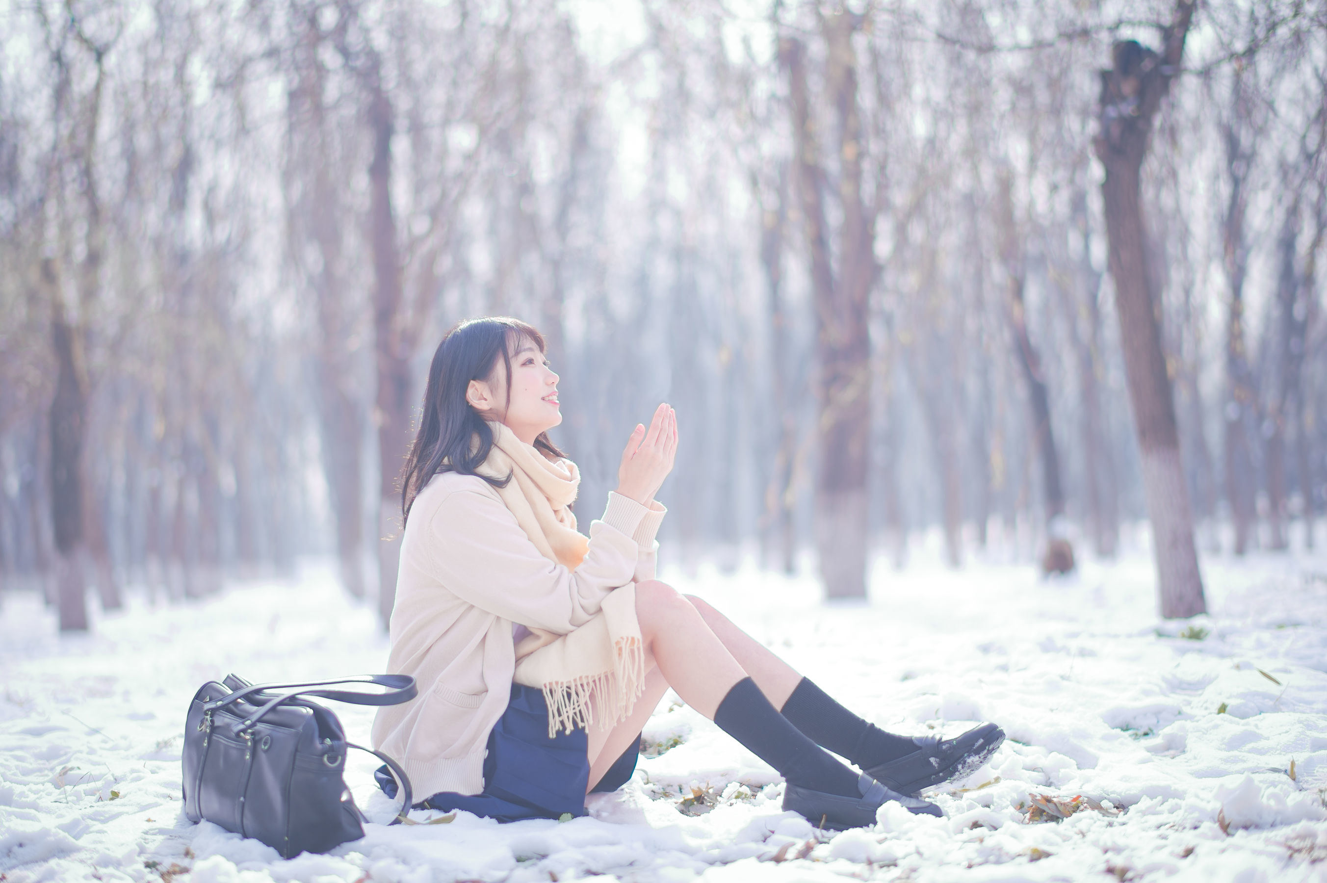 Ảnh Net hồng COSER] Zhou Ji là Thỏ dễ thương - Snow Scene JK
