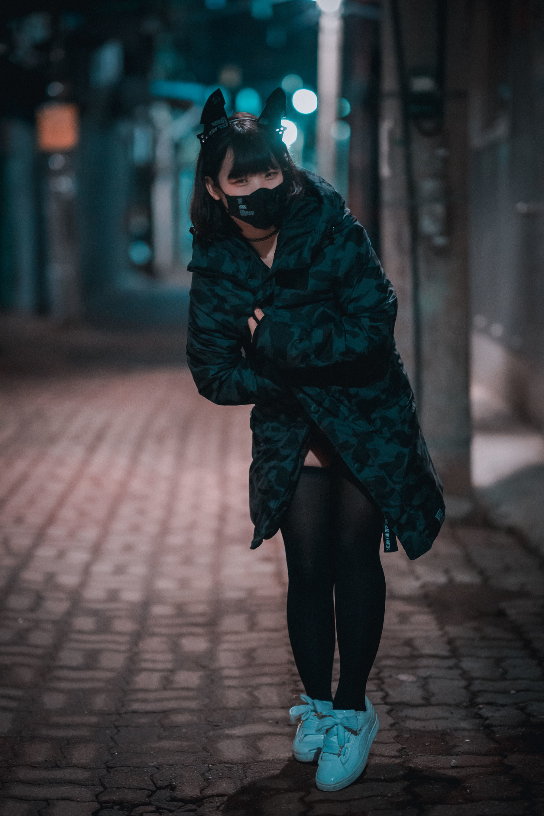 ジャワ] ミンミ - ルディ 真夜中の狼 写真セット