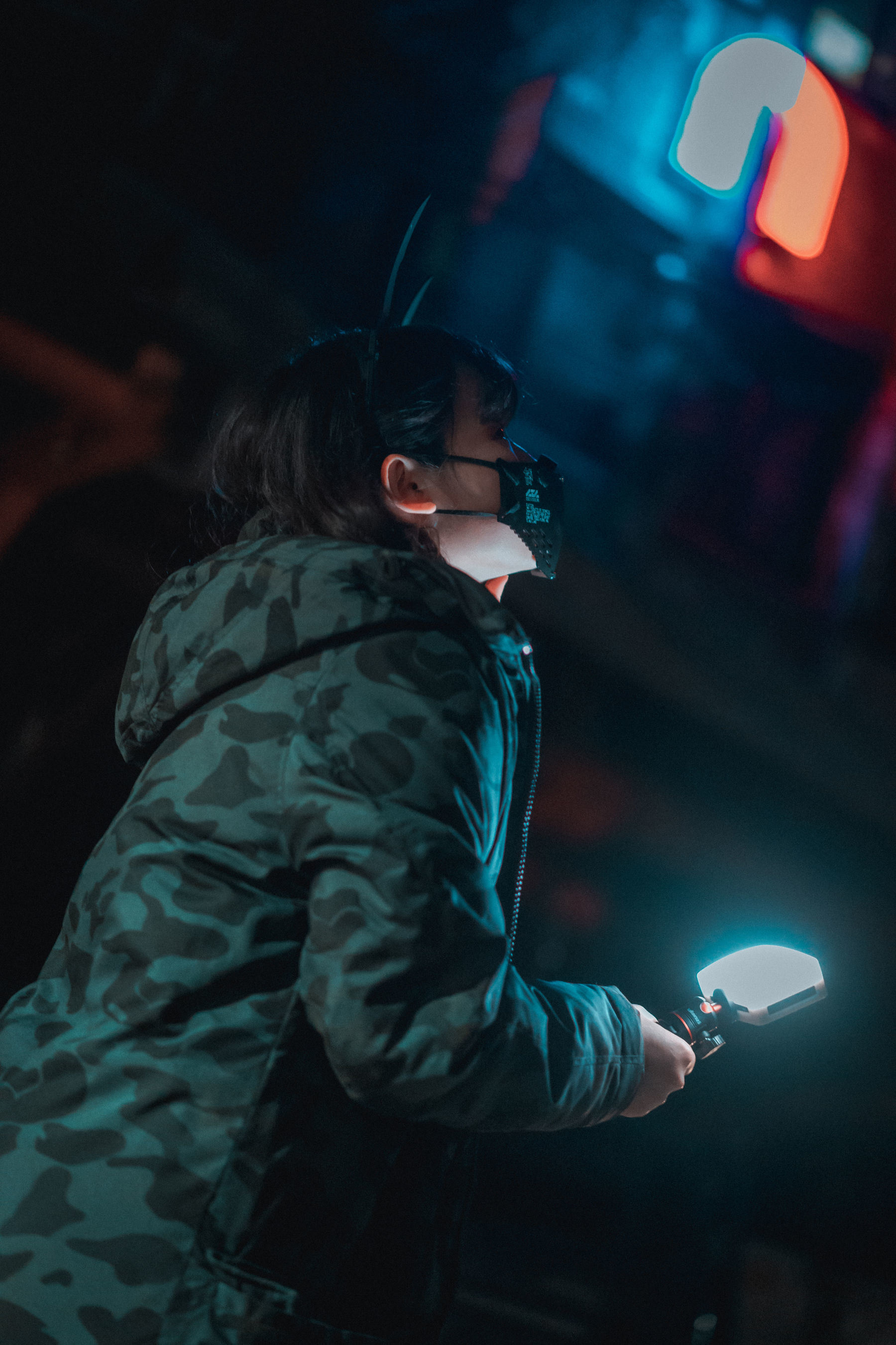 ジャワ] ミンミ - ルディ 真夜中の狼 写真セット