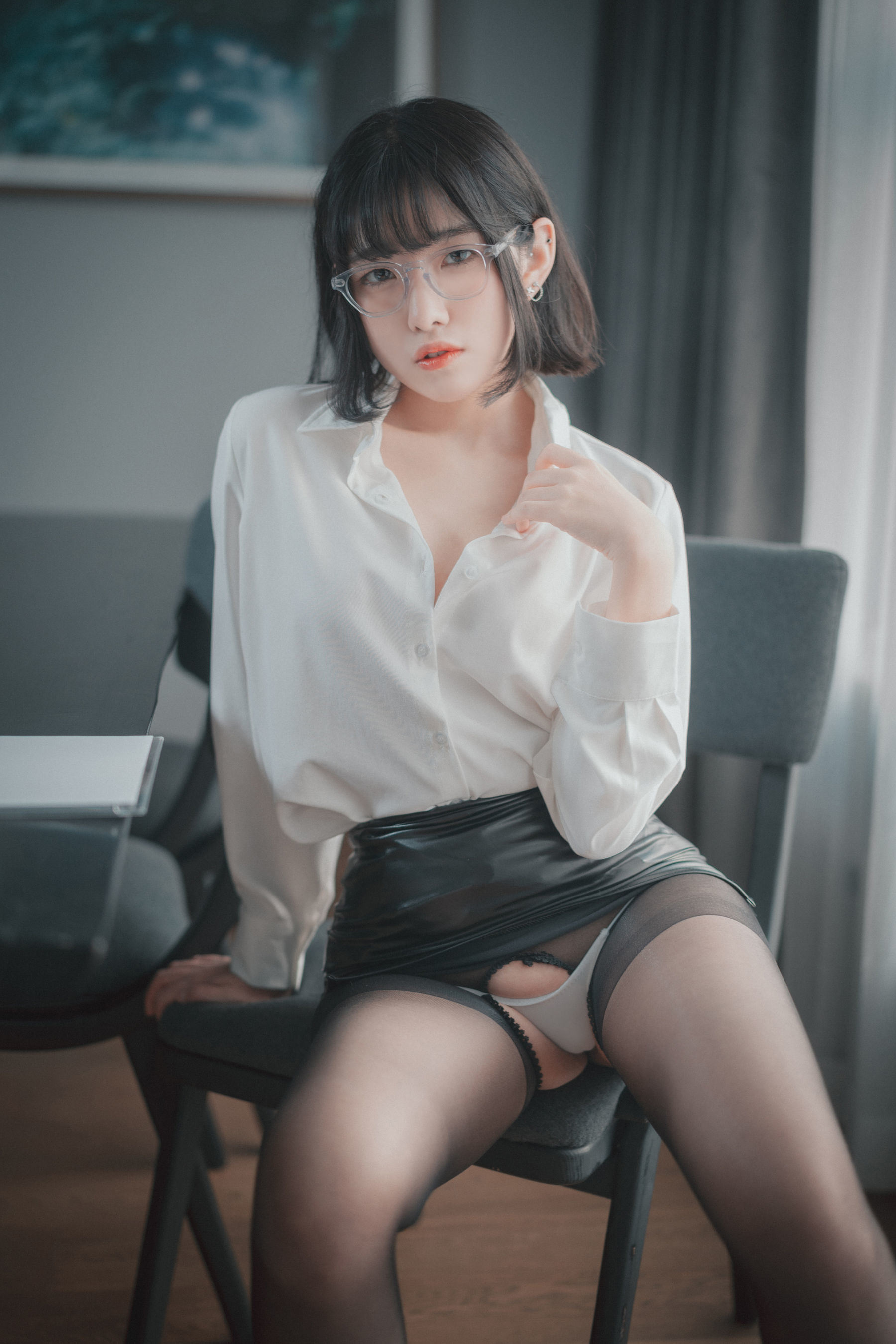 DJAWA] Sonson - Need Your Approval Photo Set
