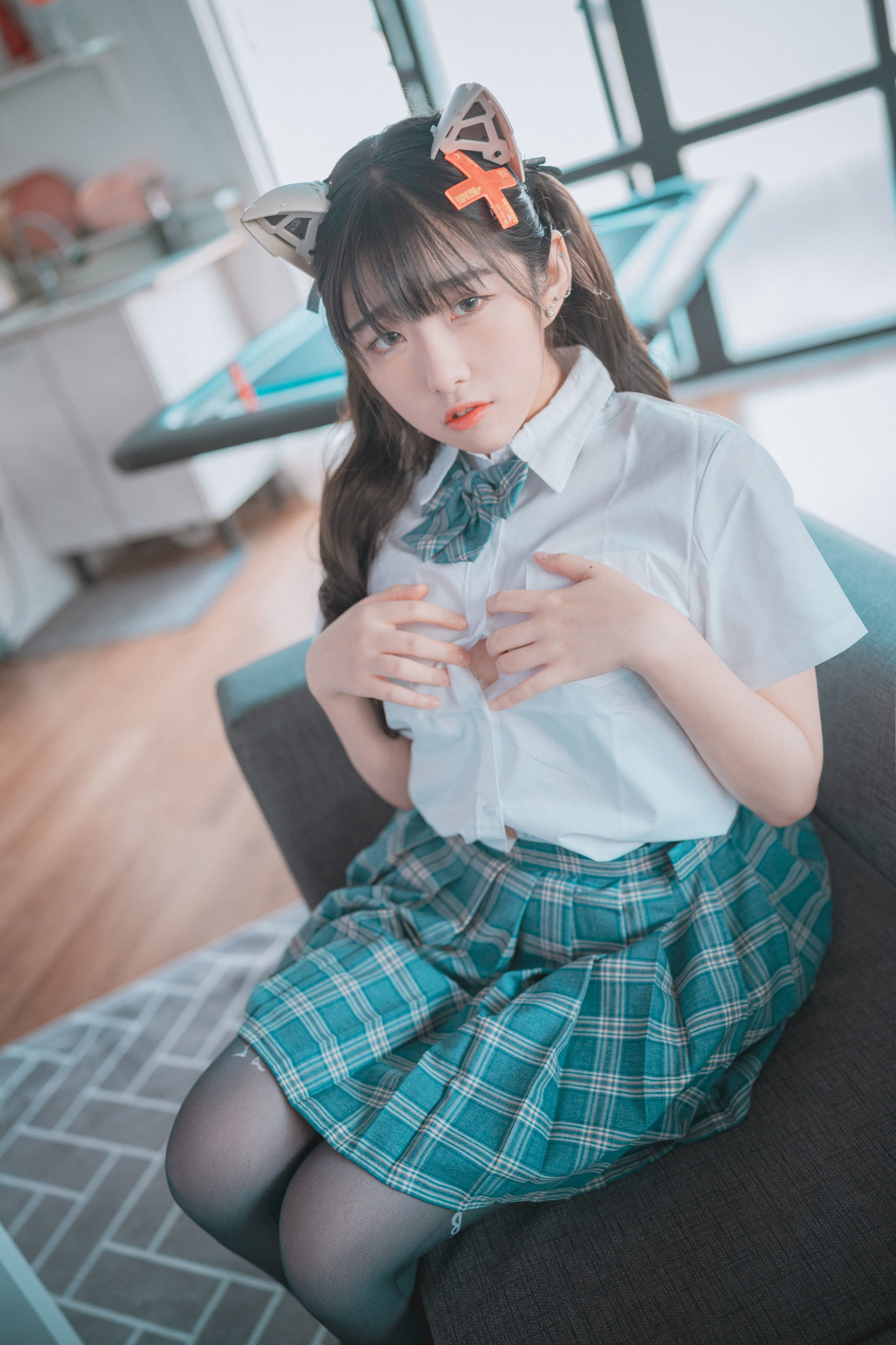 DJAWA] Sonson - Plug Me In Photo Set