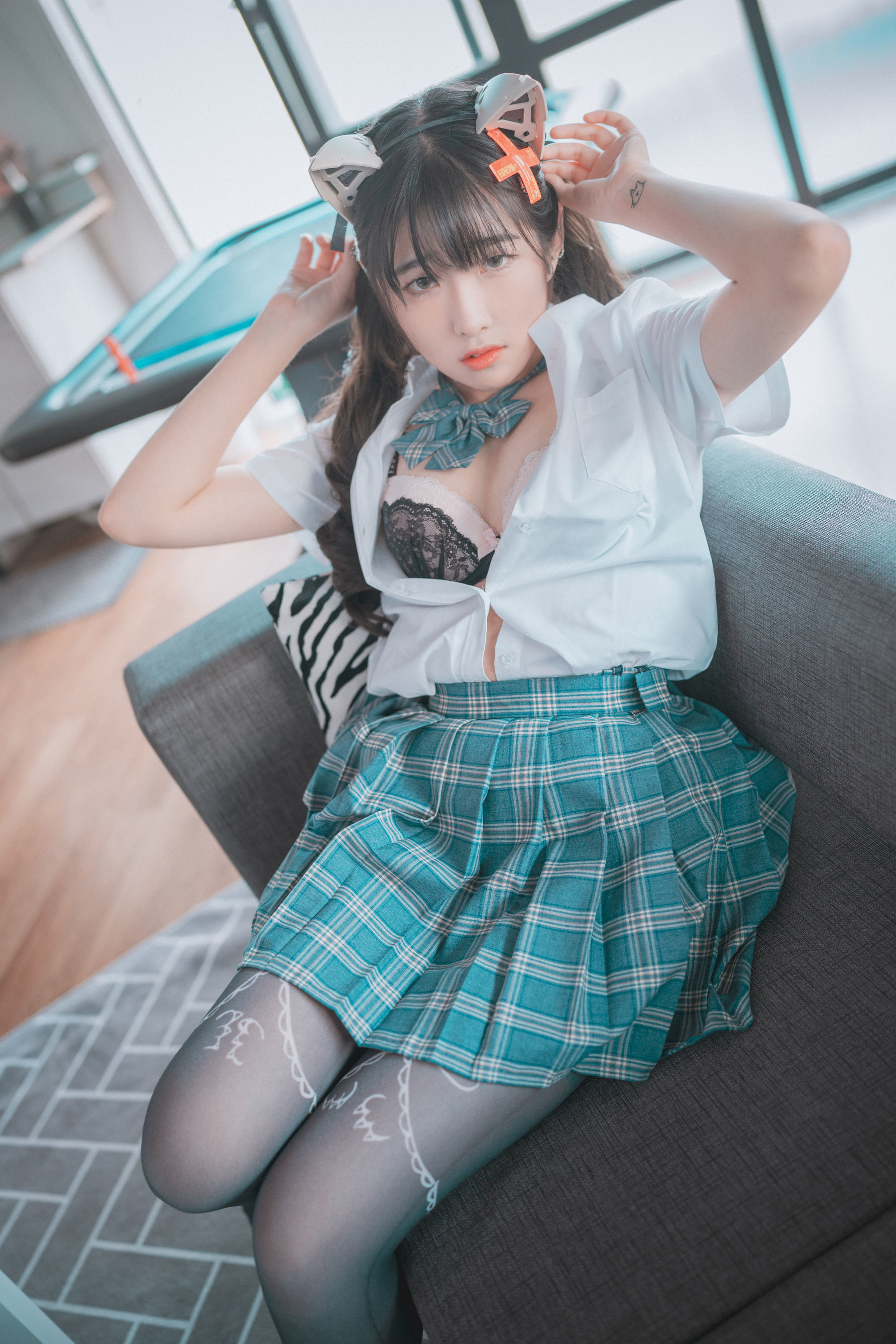 DJAWA] Sonson - Plug Me In Photo Set