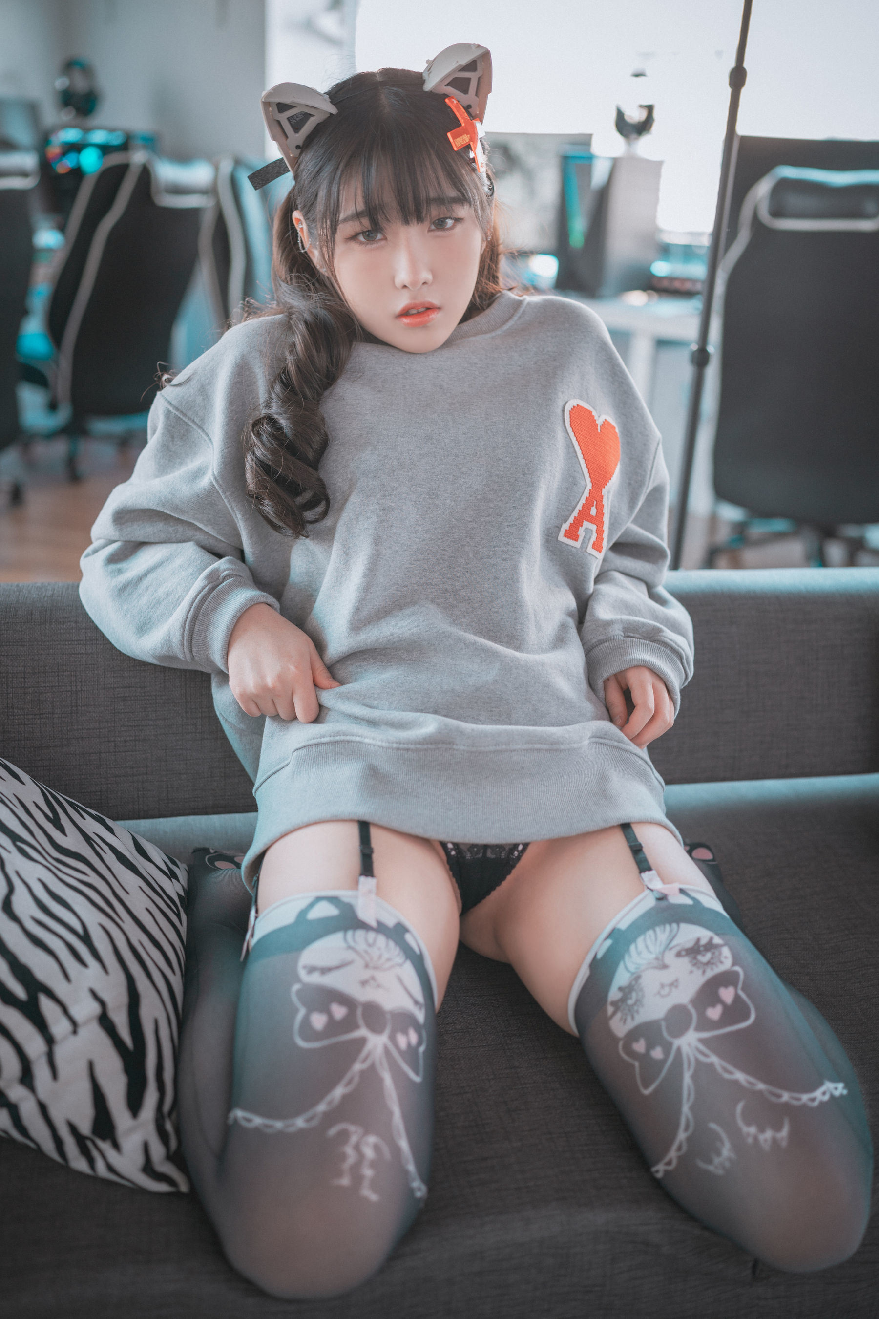 ディジャワ] ソンソン - プラグ ミー イン 写真セット