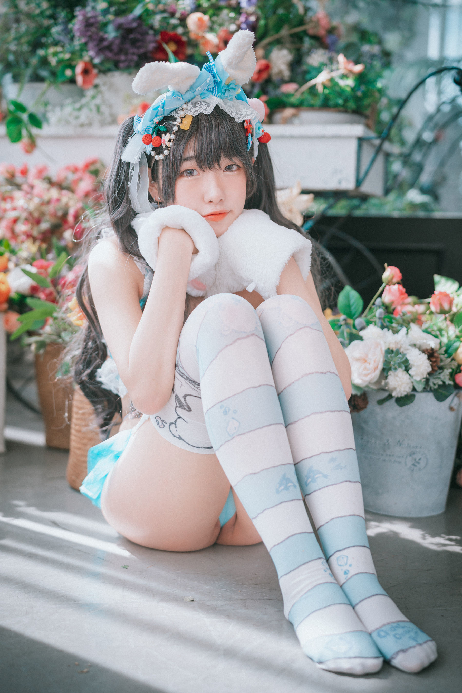 DJAWA] Sonson - Turquoise Bunny Photo Set