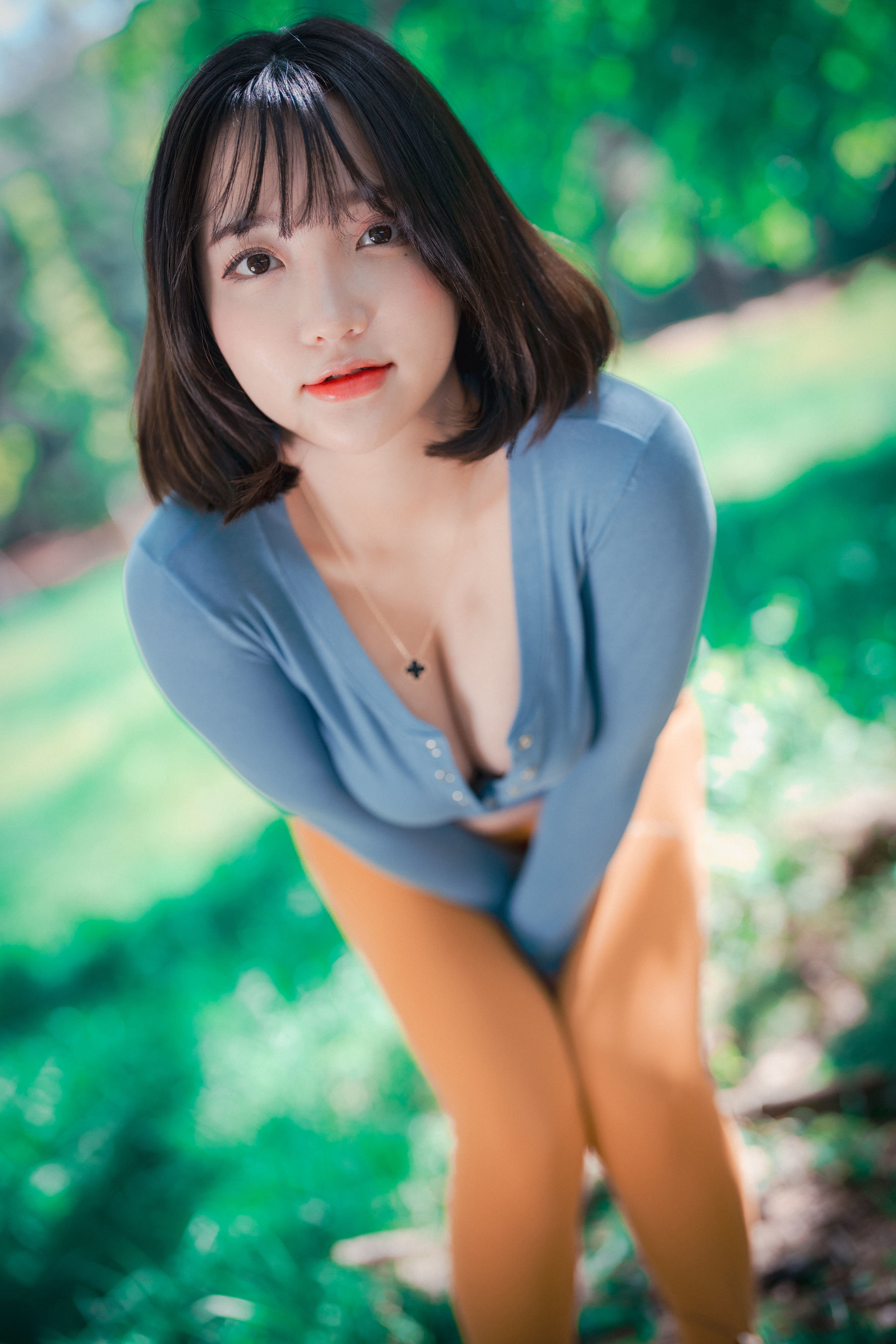 DJAWA] Yeeun - Naughty Trekking Photo Set
