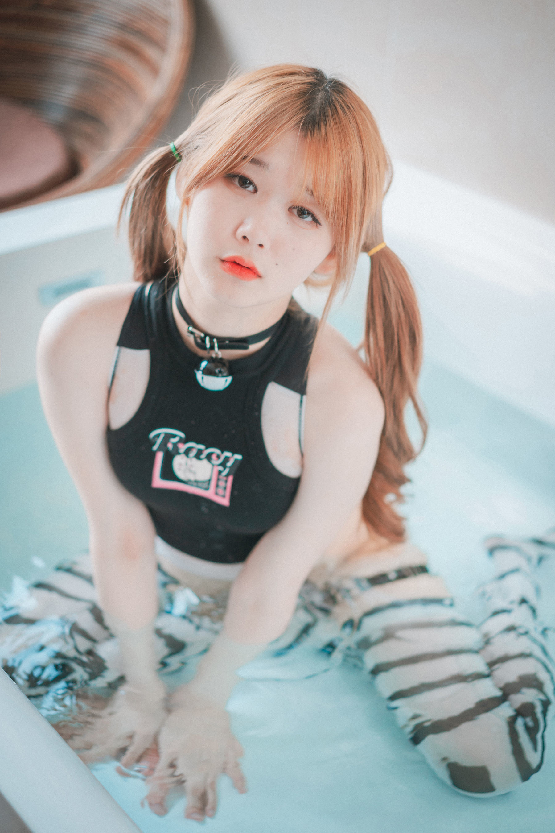 [DJAWA] Zia - Swimming Lessons 2 photo set