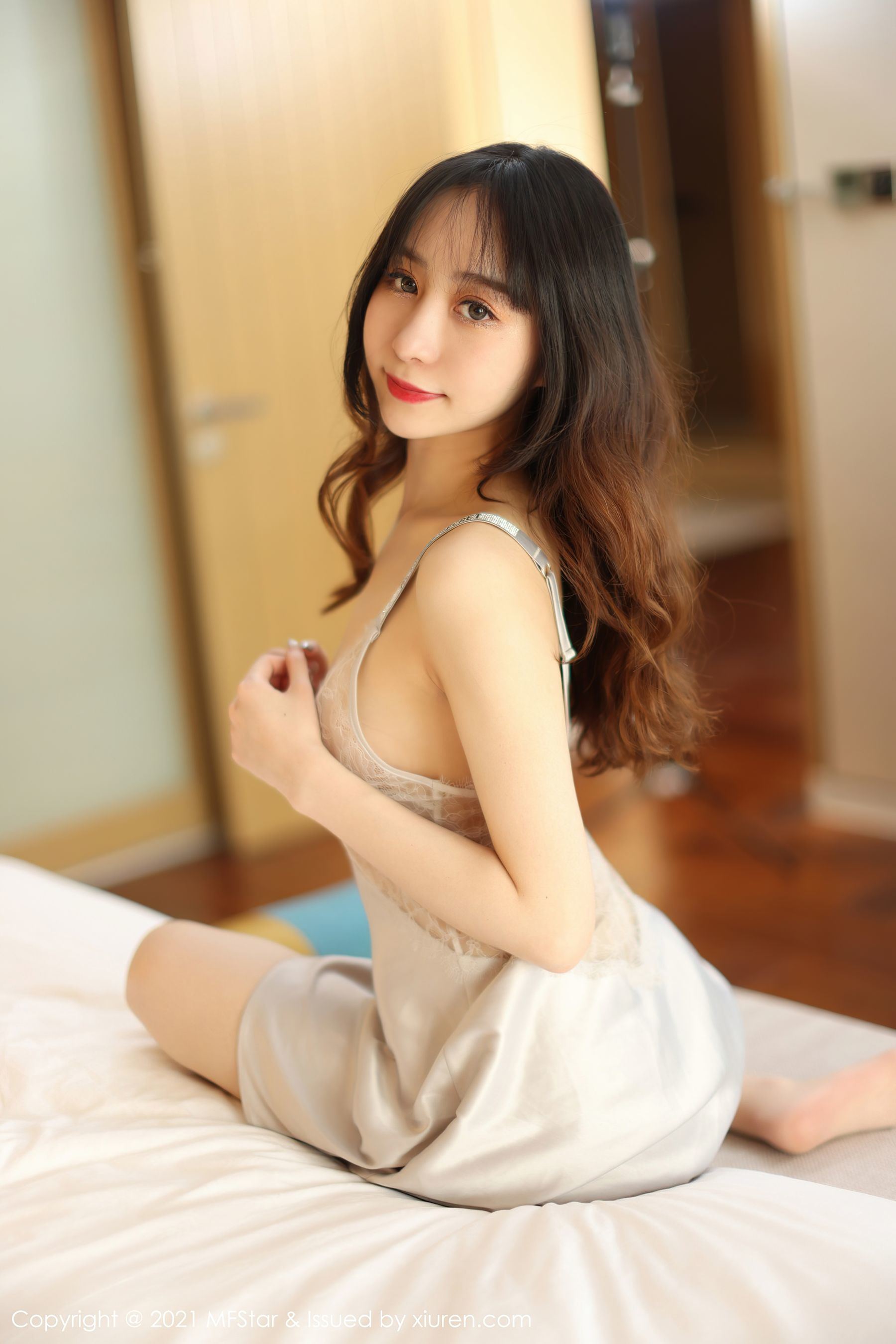 Model Academy MFStar] Vol. 495: Shui Shui er