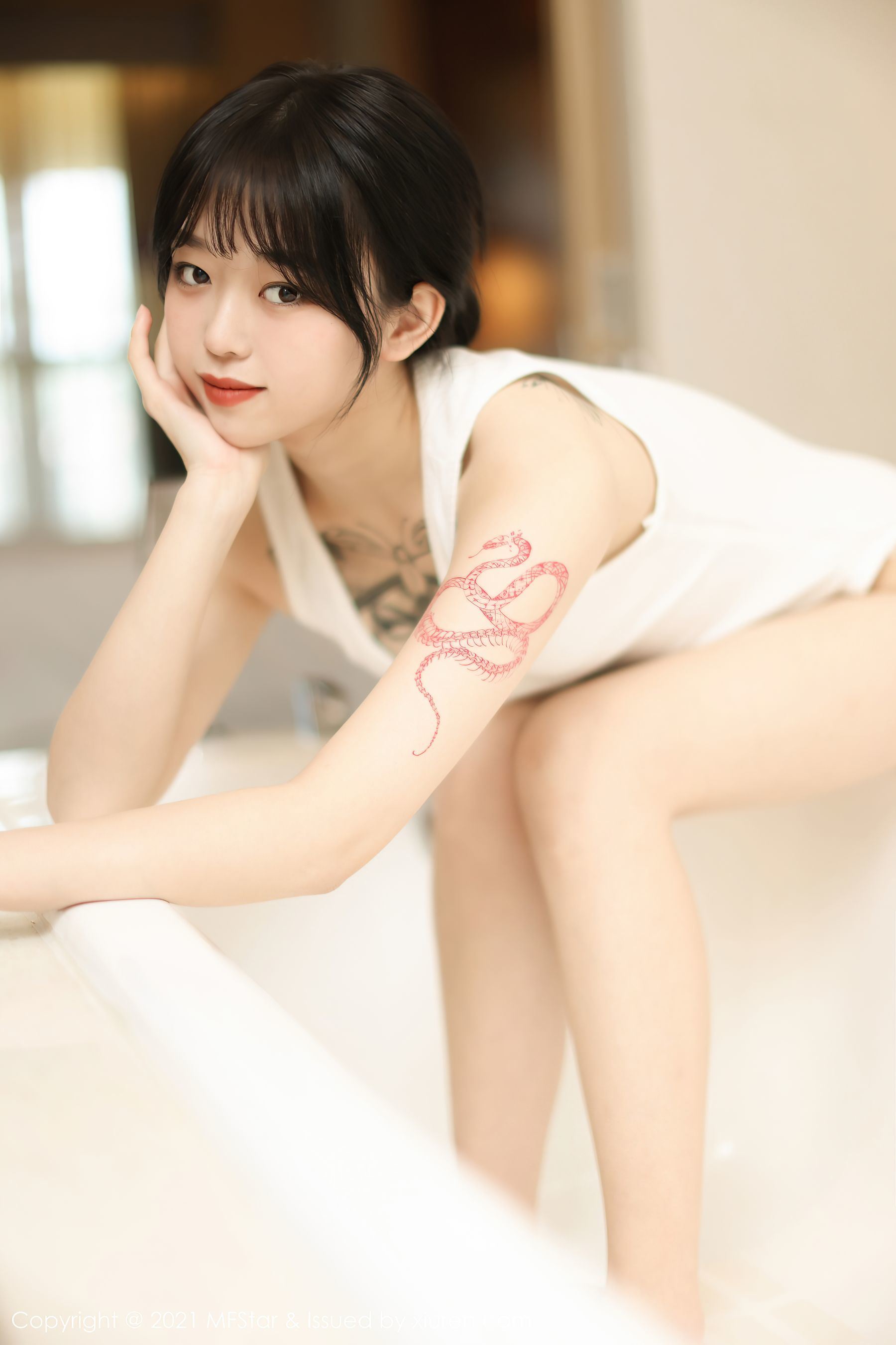 模范學院MFStar Vol.496 奶瓶子 濕身紋身寫真