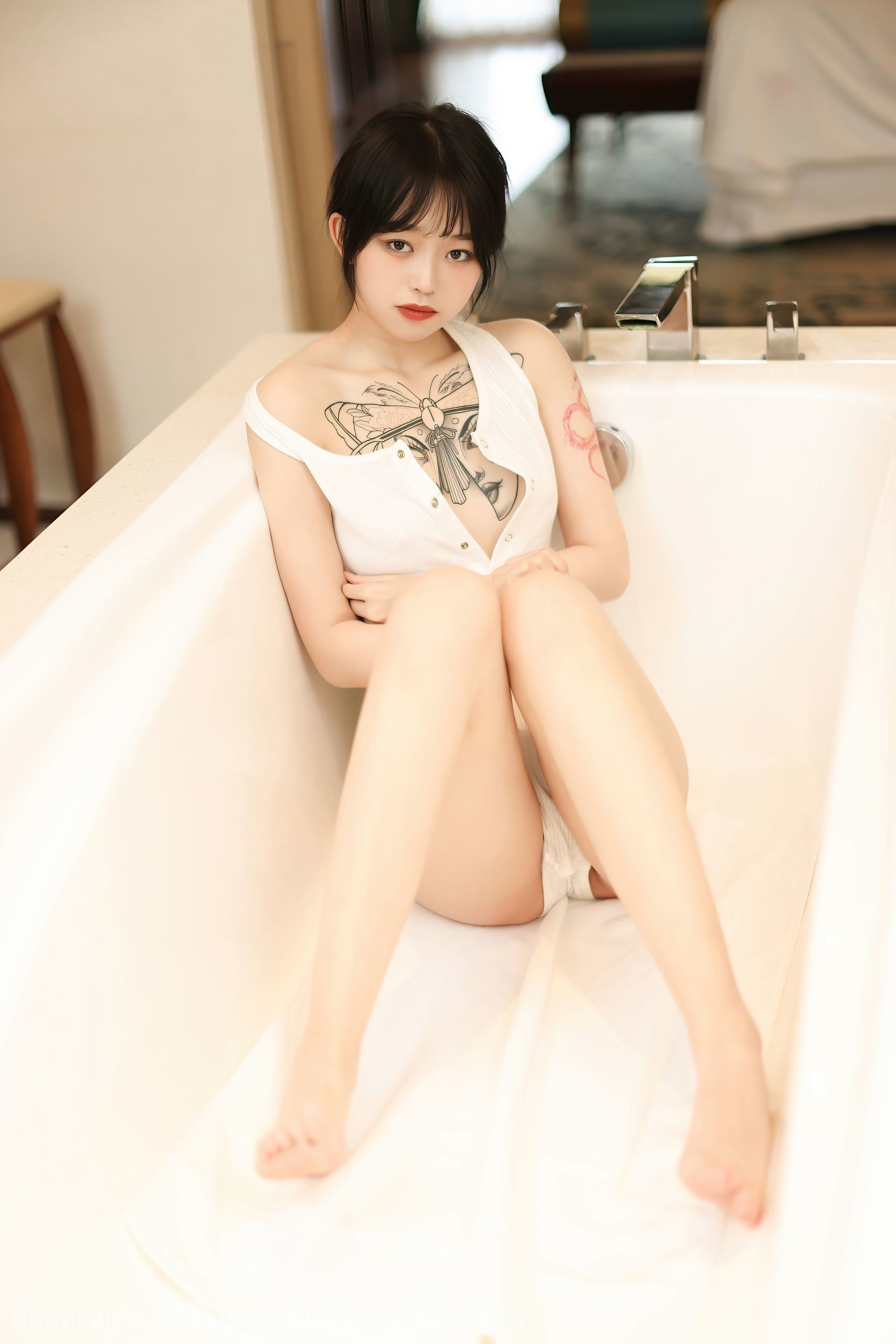 MFStar Vol.496 Baby Bottle Wet Tattoo Photo Set